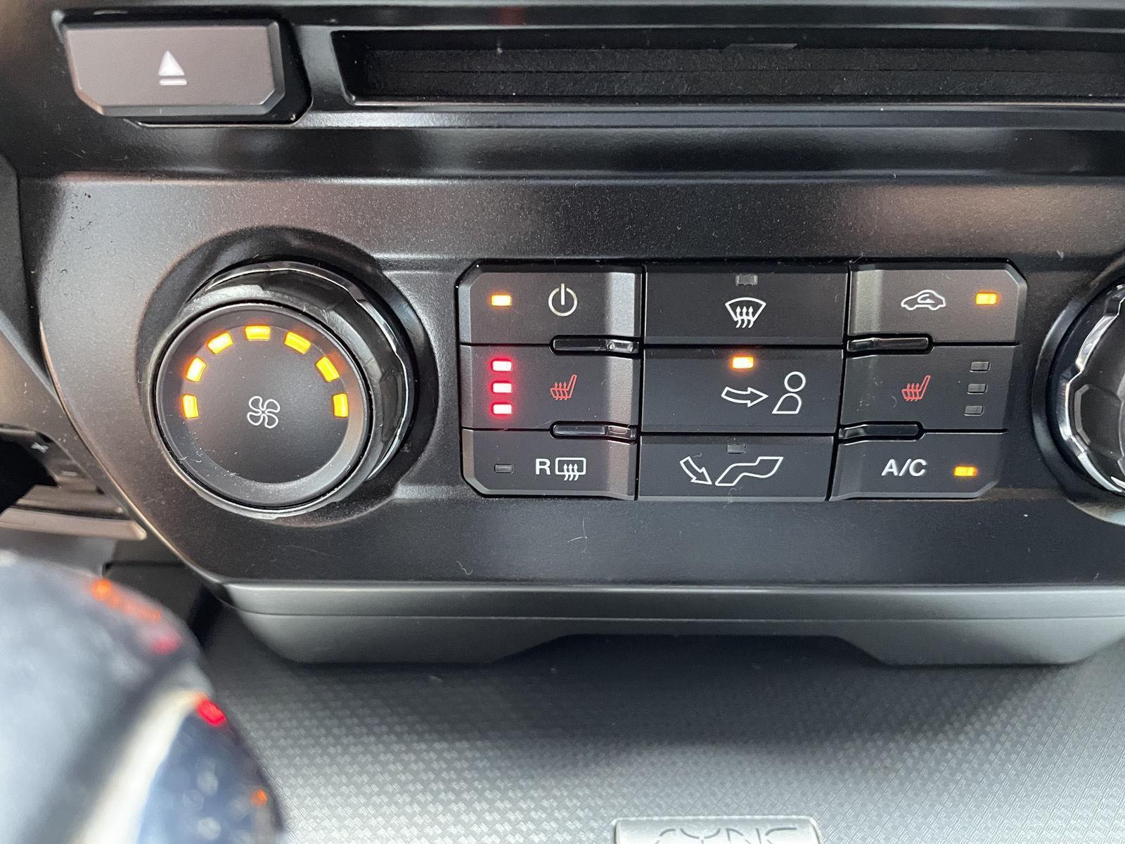 Used 2015 Ford F-150 XLT Crew Cab Truck for sale in Lincoln NE