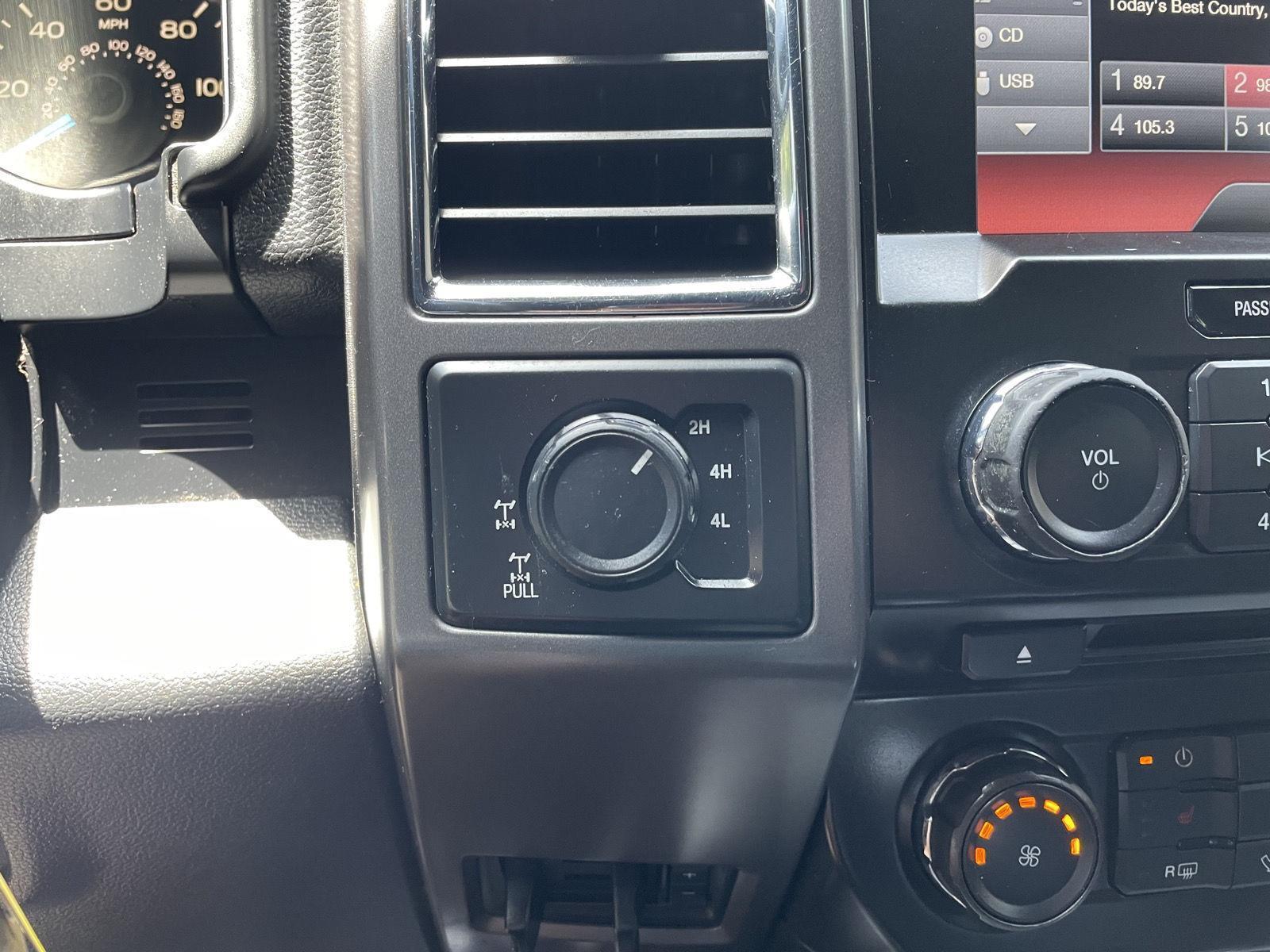 Used 2015 Ford F-150 XLT Crew Cab Truck for sale in Lincoln NE