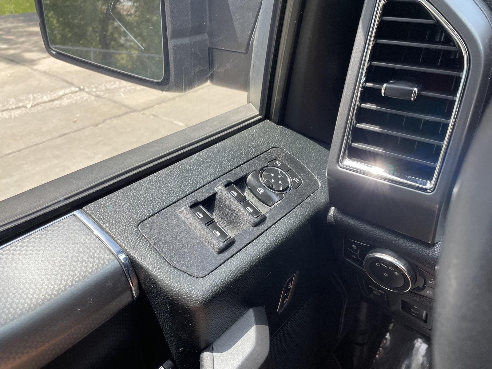 Used 2015 Ford F-150 XLT Crew Cab Truck for sale in Lincoln NE