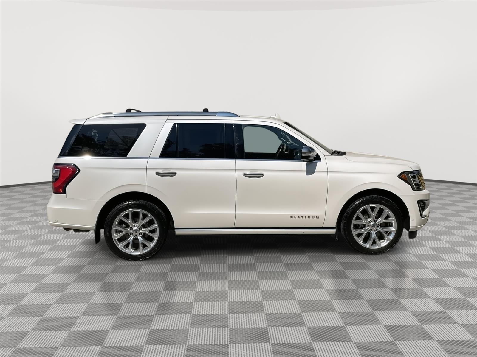 Used 2019 Ford Expedition Platinum SUV for sale in Lincoln NE