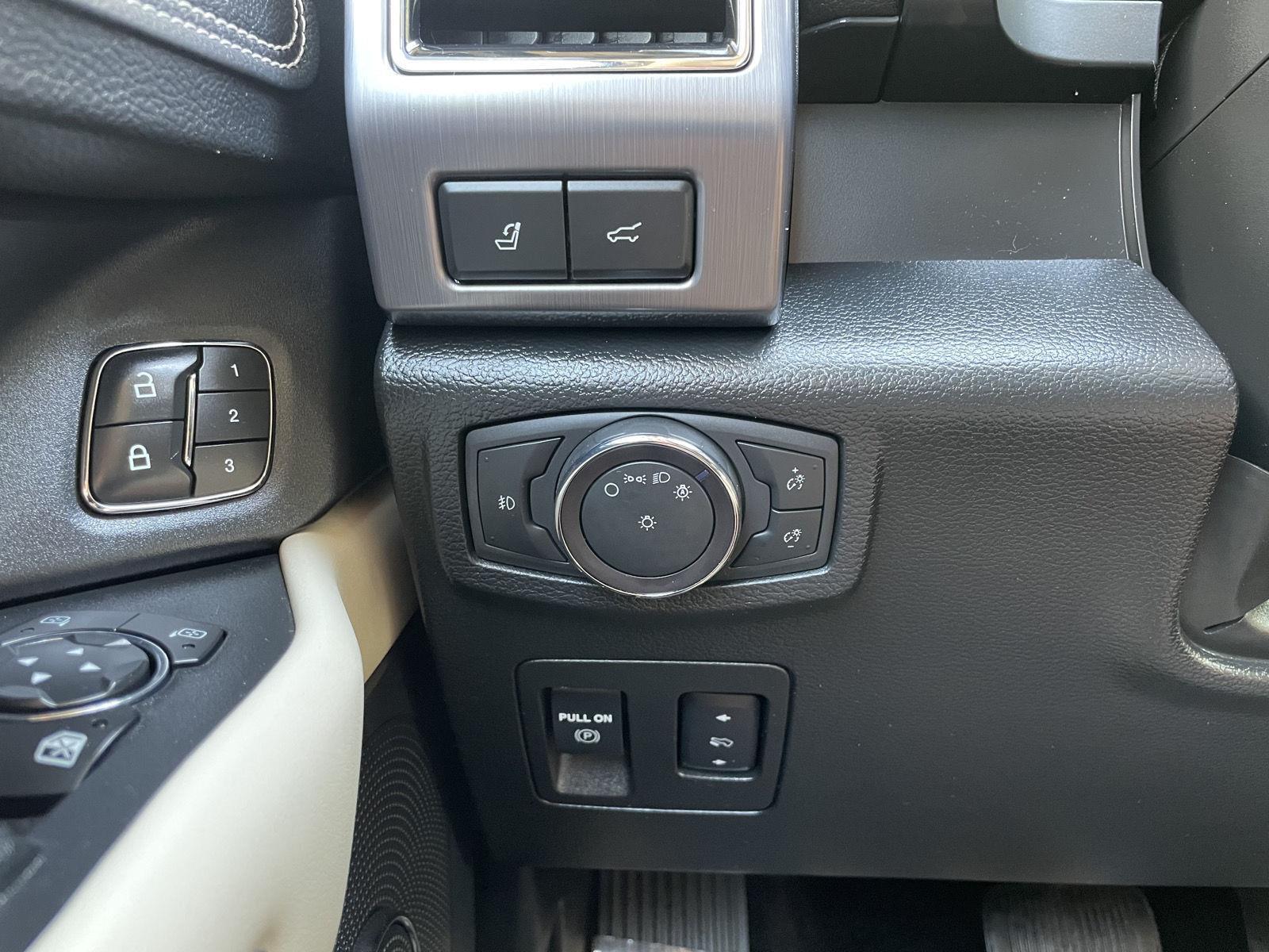 Used 2019 Ford Expedition Platinum SUV for sale in Lincoln NE