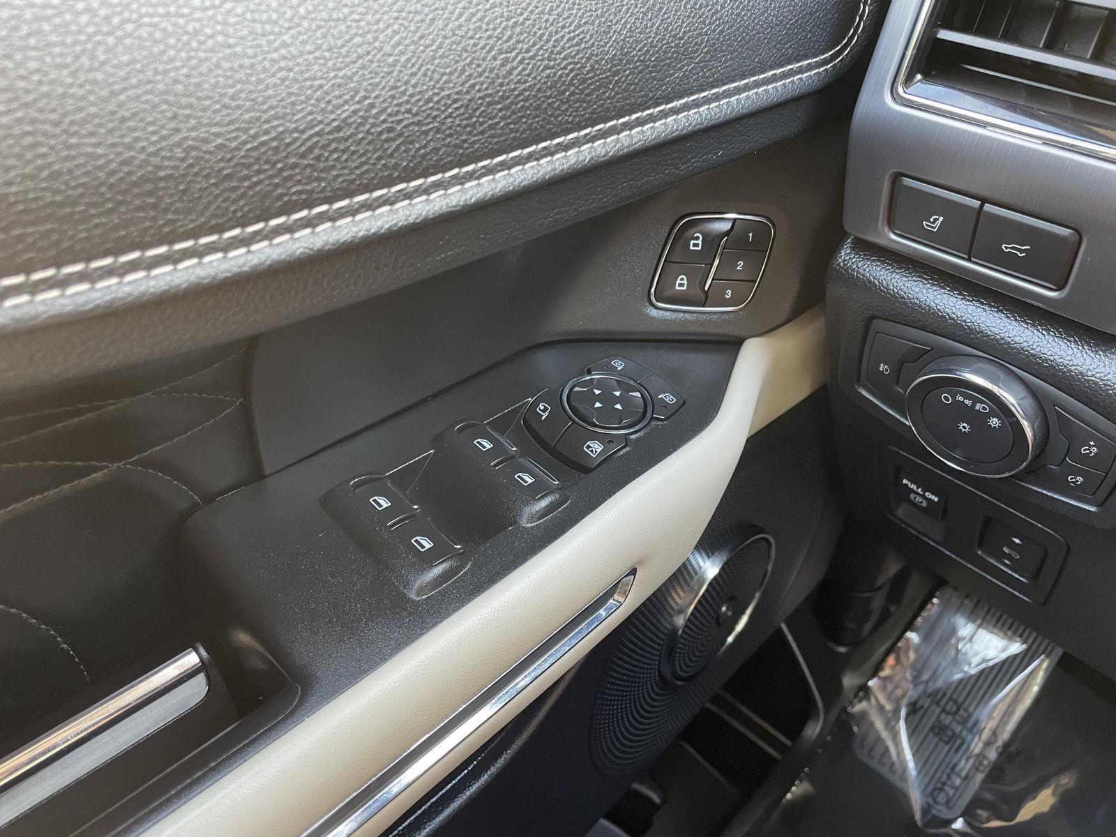 Used 2019 Ford Expedition Platinum SUV for sale in Lincoln NE