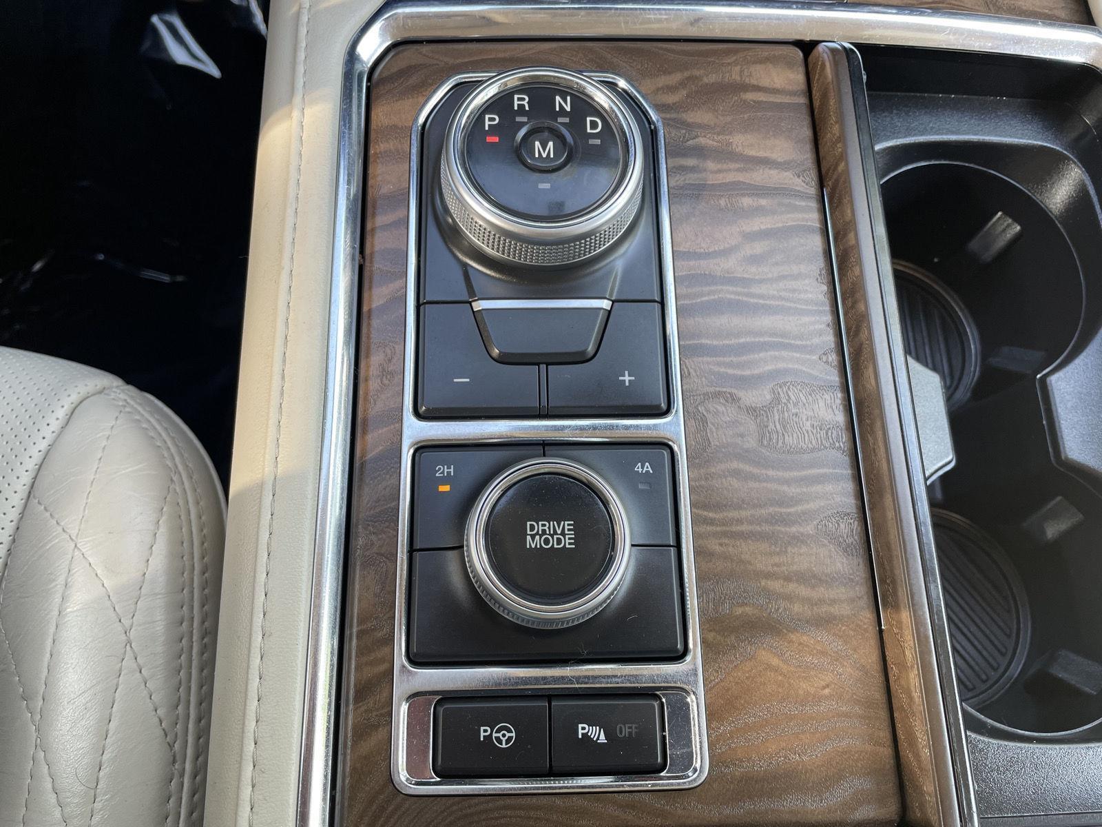 Used 2019 Ford Expedition Platinum SUV for sale in Lincoln NE