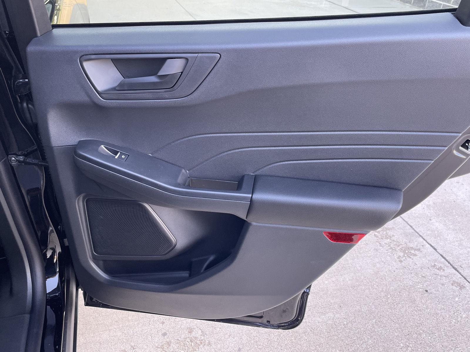 2025 Ford Escape Active photo 8