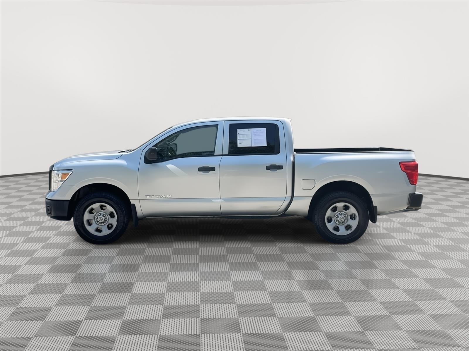 Used 2017 Nissan Titan S Crew Cab Truck for sale in Lincoln NE