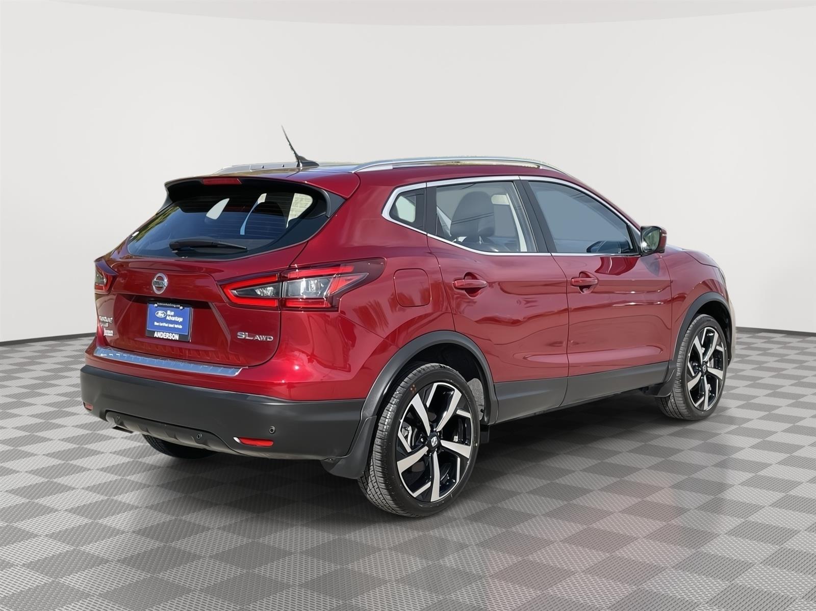 Used 2022 Nissan Rogue Sport SL SUV for sale in Lincoln NE