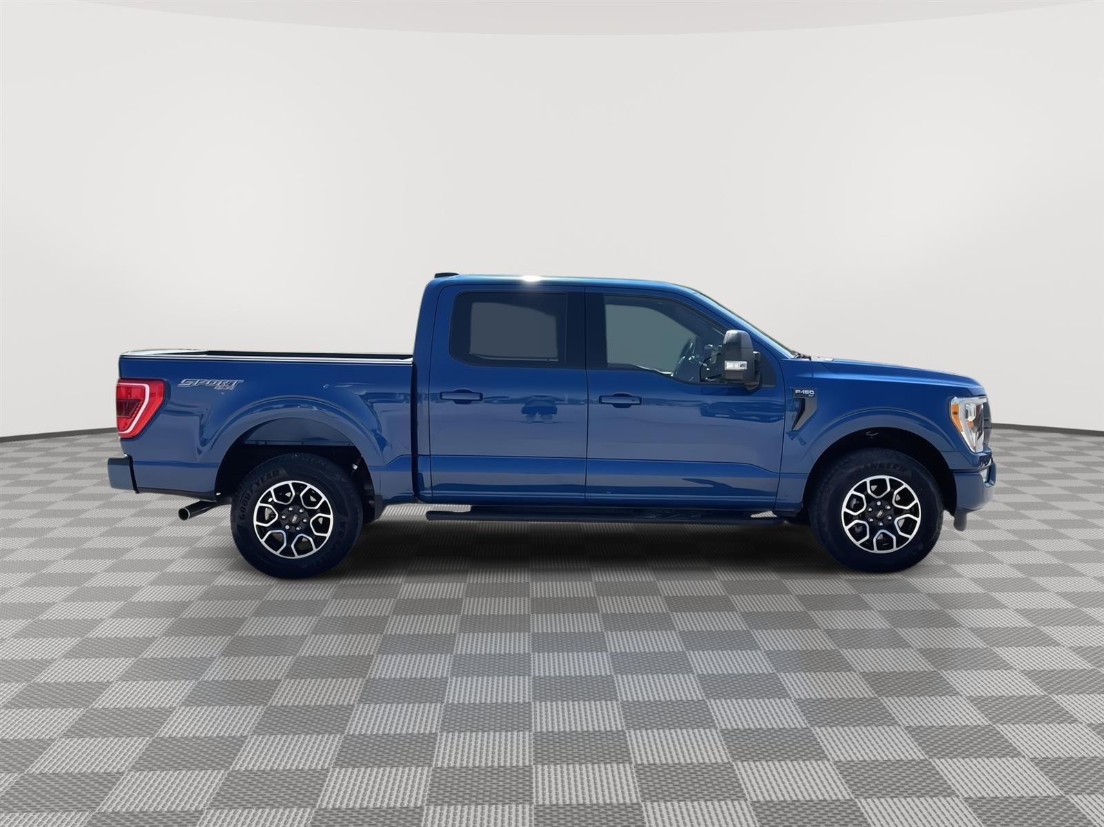Used 2023 Ford F-150 XLT Crew Cab Truck for sale in Lincoln NE
