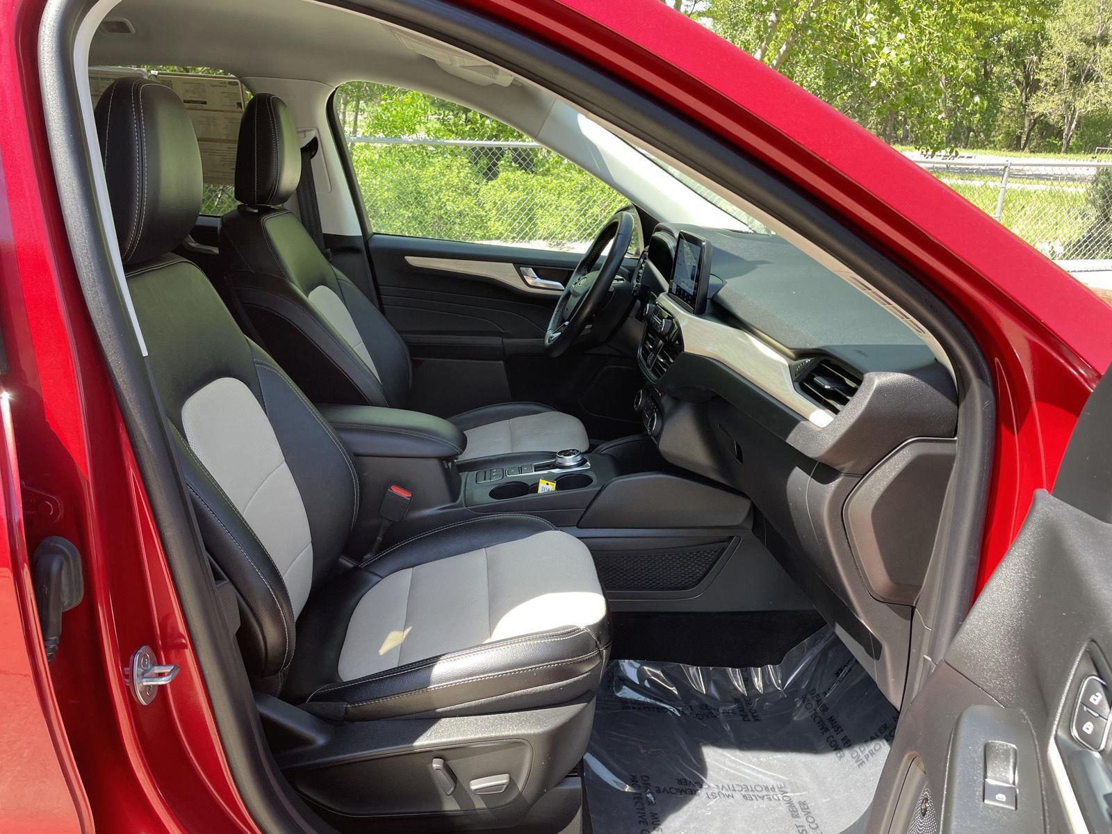 Used 2022 Ford Escape Titanium Hybrid SUV for sale in Lincoln NE