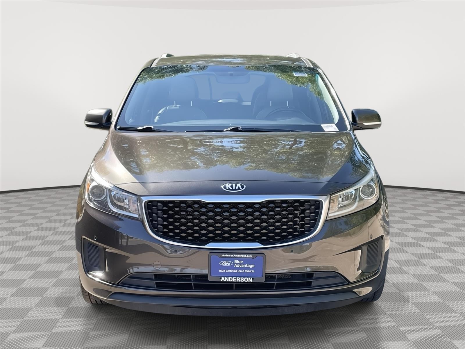 Used 2017 Kia Sedona LX Minivans for sale in Lincoln NE