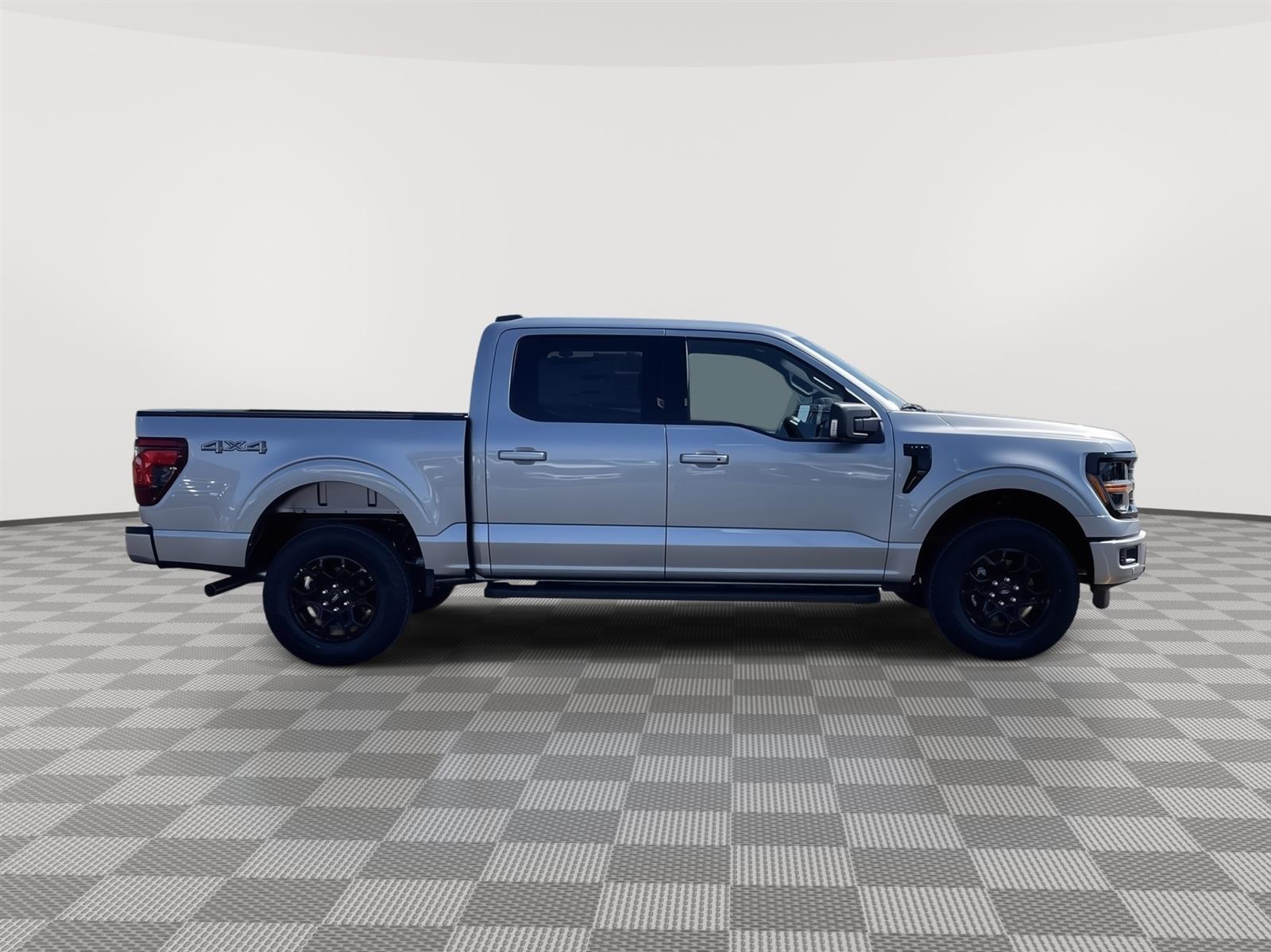 New 2025 Ford F-150 XLT Crew Cab Truck for sale in Lincoln NE