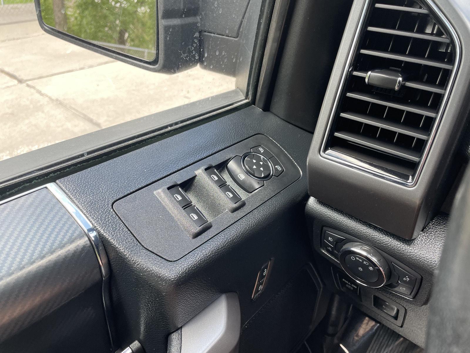 Used 2019 Ford F-150 XLT Crew Cab Truck for sale in Lincoln NE
