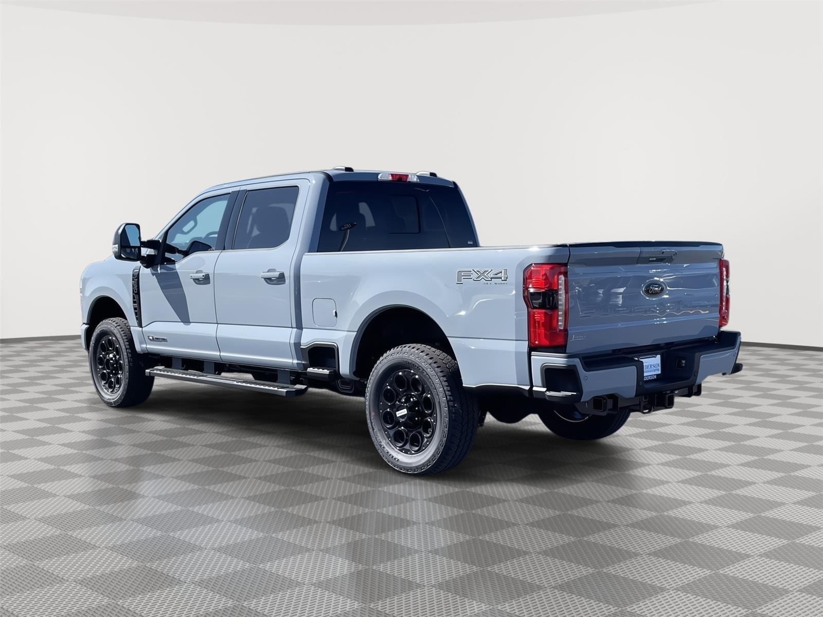 2025 Ford F-250 Lariat photo 17