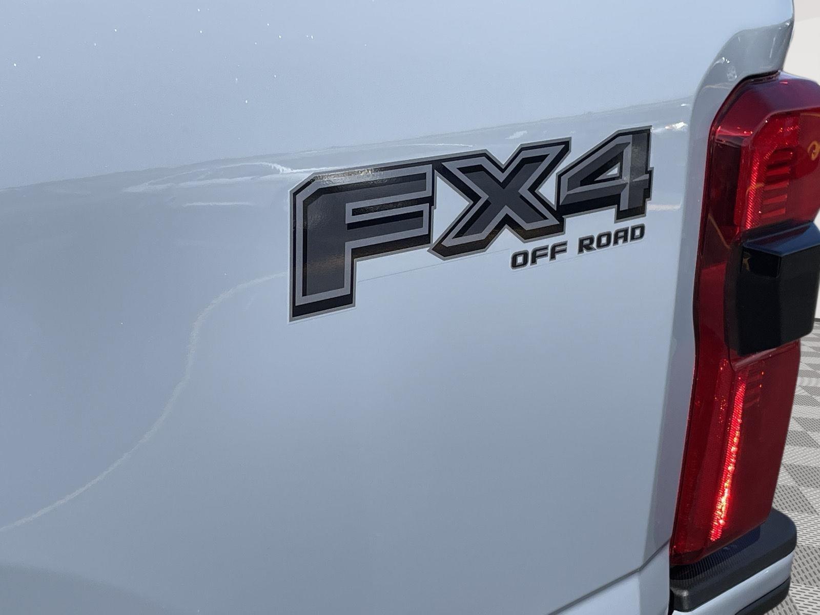 2025 Ford F-250 Lariat photo 20