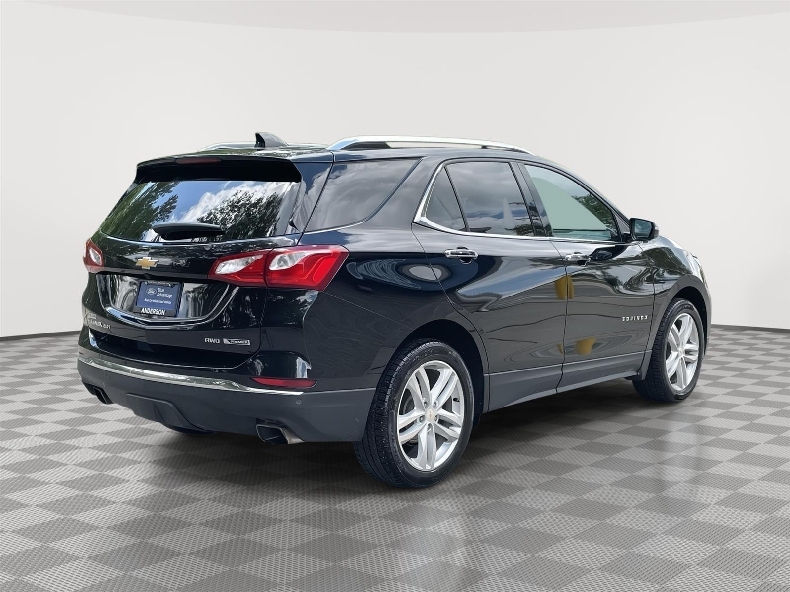 Used 2018 Chevrolet Equinox Premier SUV for sale in Lincoln NE