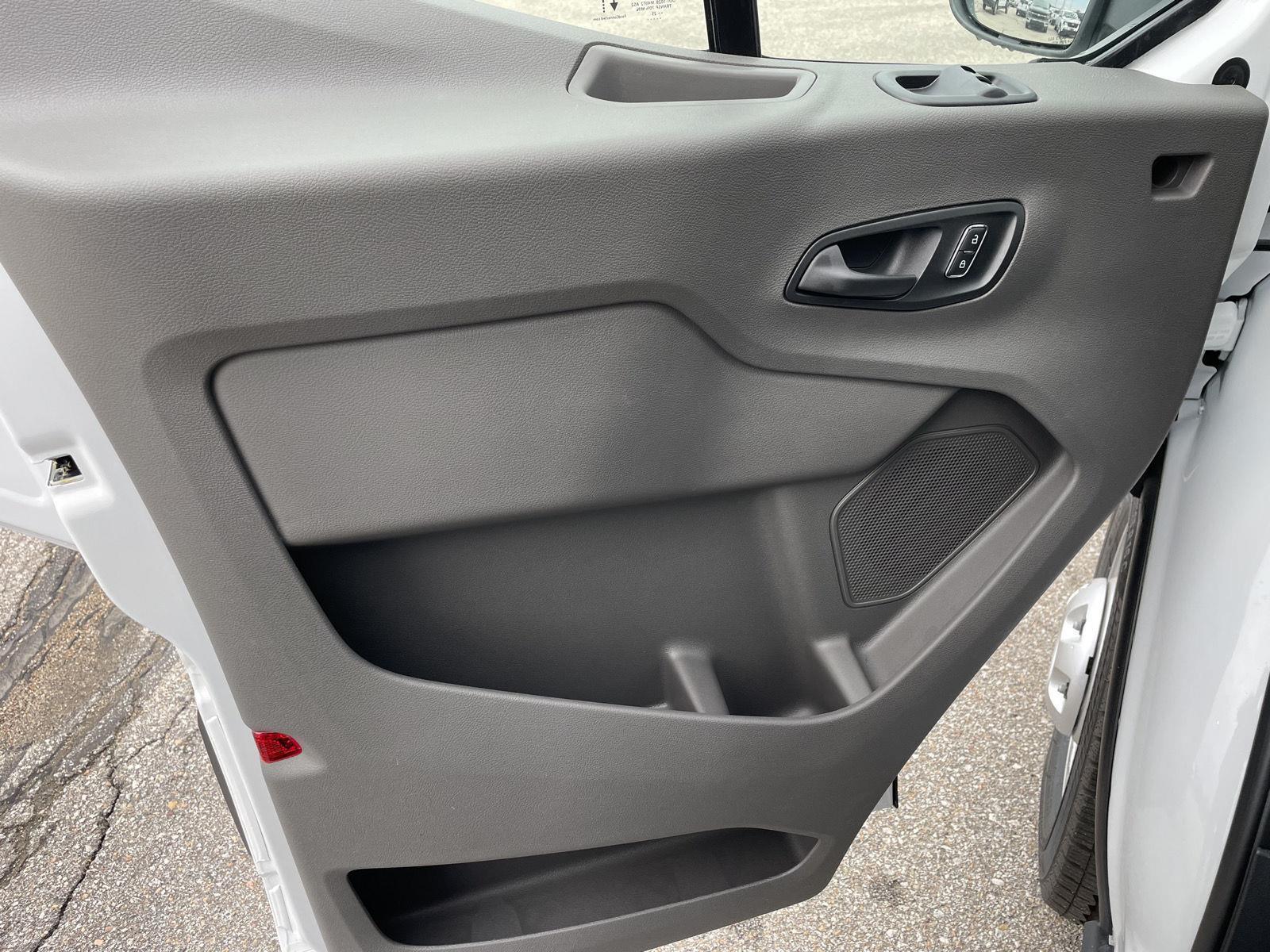 New 2025 Ford Transit Passenger Wagon XLT Minivans for sale in Lincoln NE