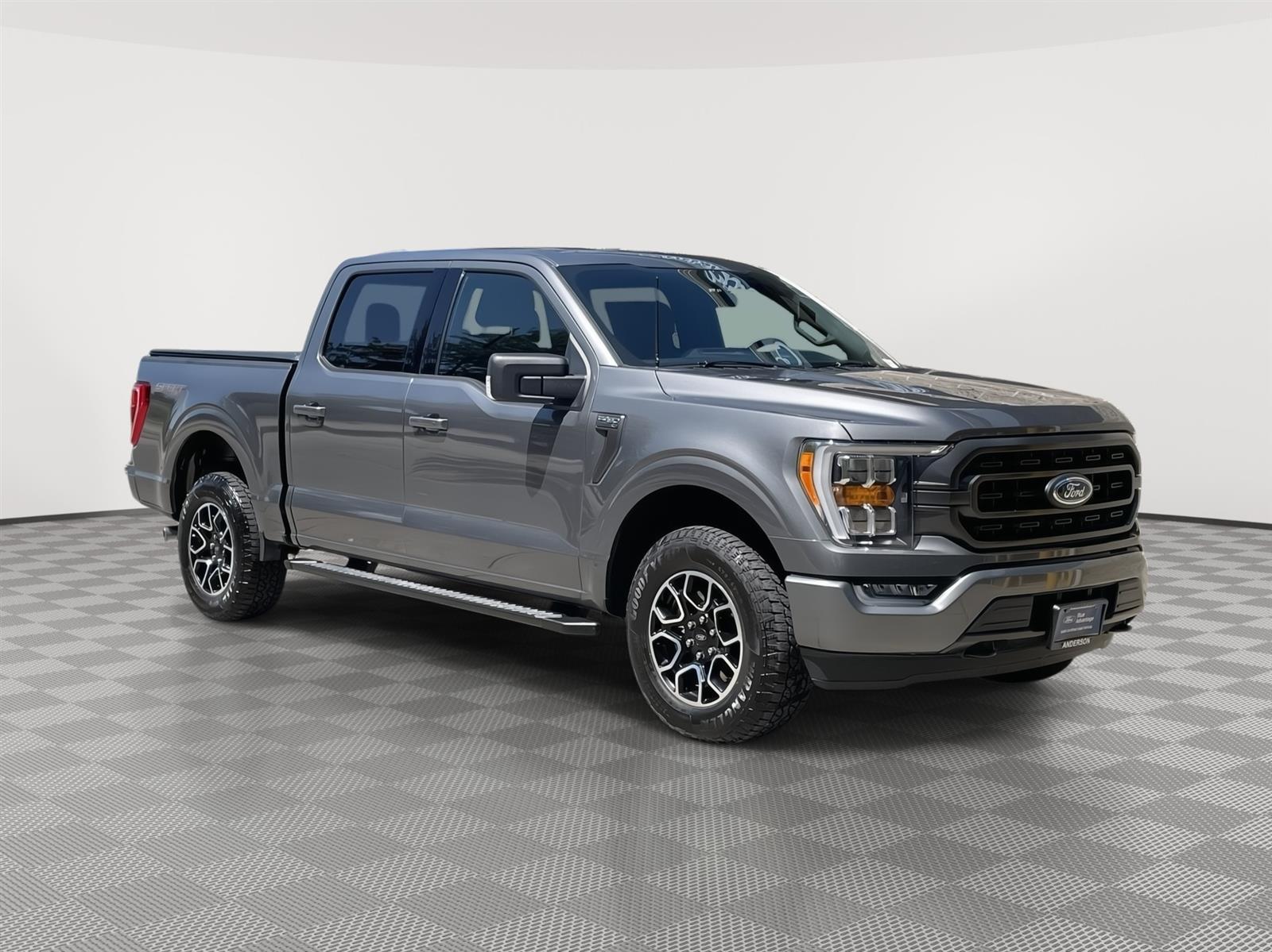 Used 2021 Ford F-150 XLT Crew Cab Truck for sale in Lincoln NE