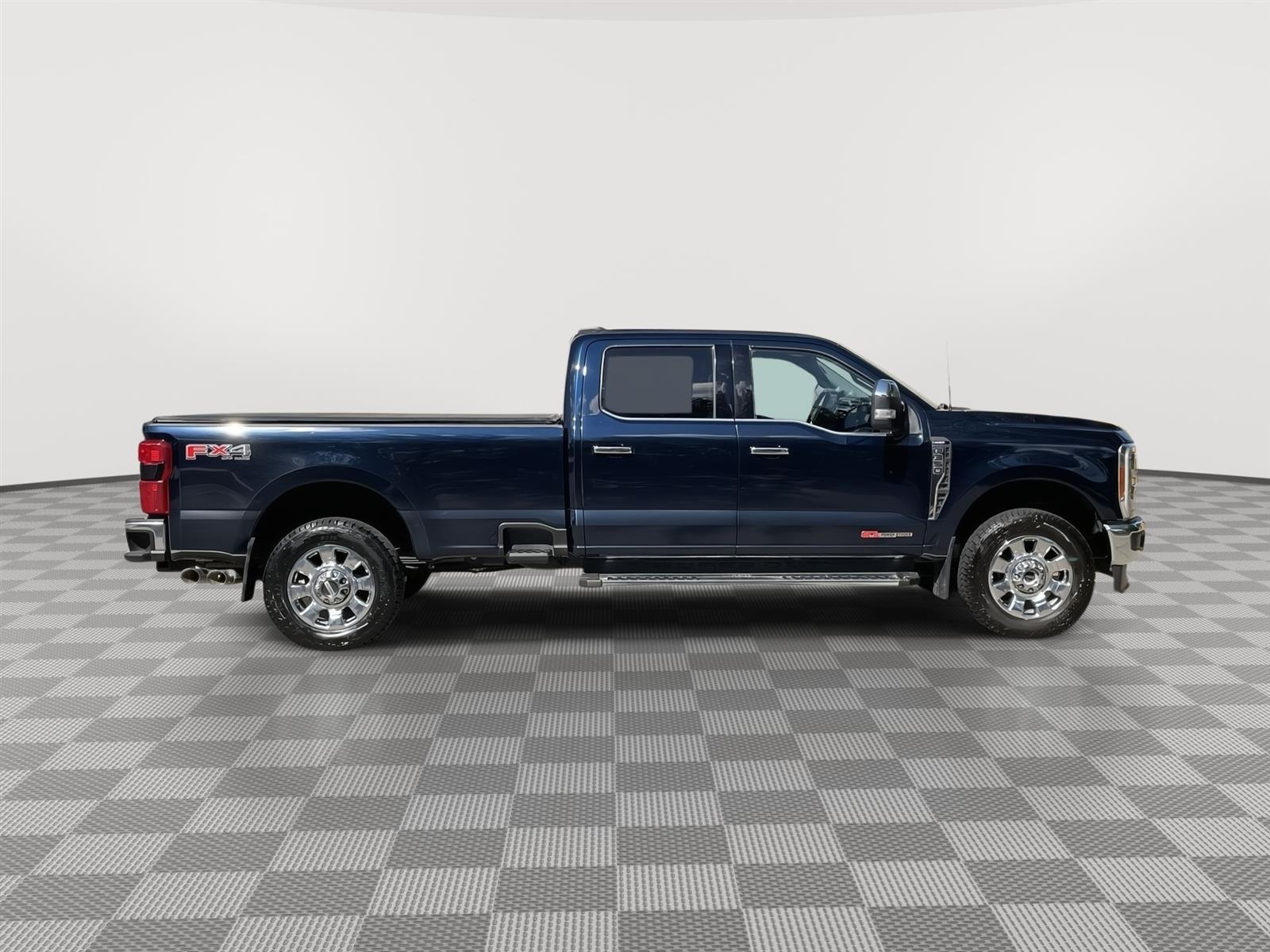 Used 2023 Ford F-350 Super Duty Lariat Crew Cab Truck for sale in Lincoln NE