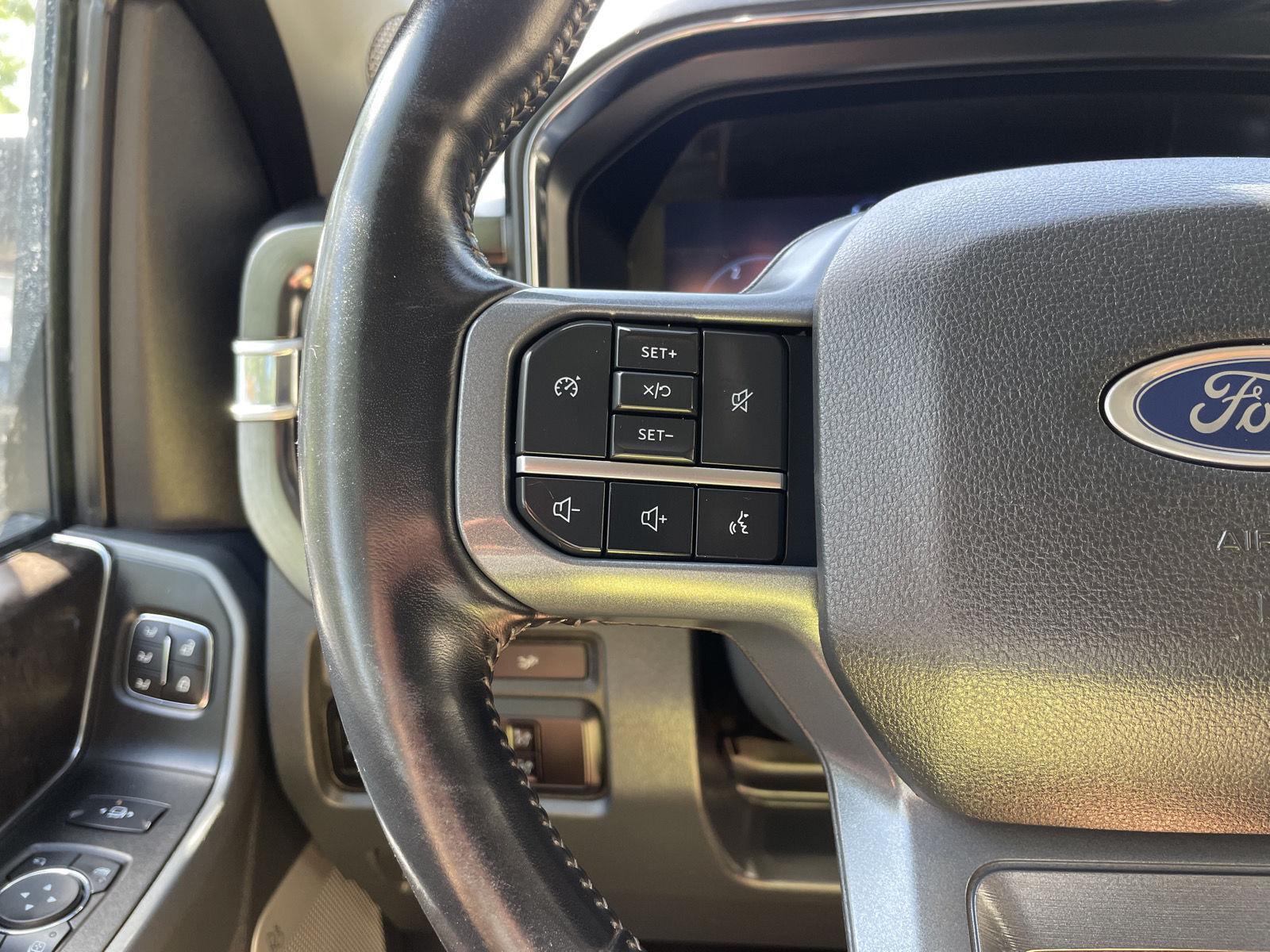 Used 2023 Ford F-350 Super Duty Lariat Crew Cab Truck for sale in Lincoln NE