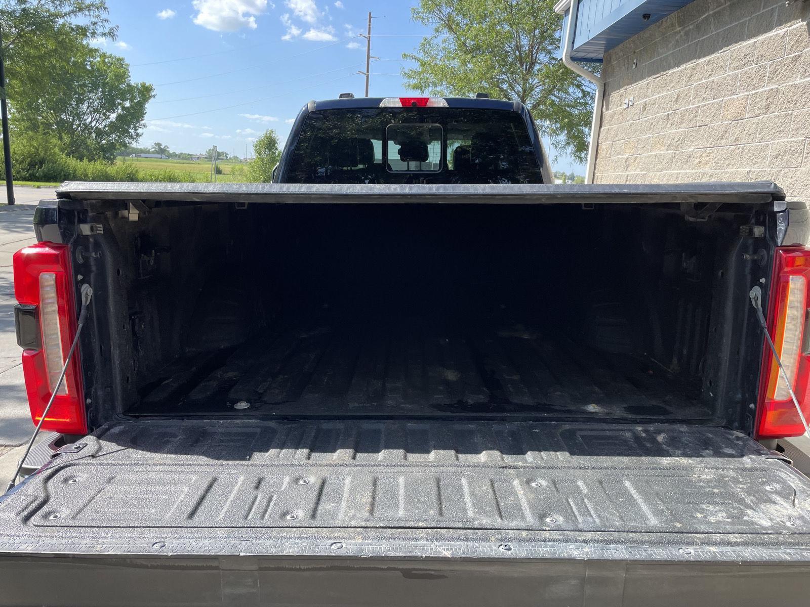 Used 2023 Ford F-350 Super Duty Lariat Crew Cab Truck for sale in Lincoln NE