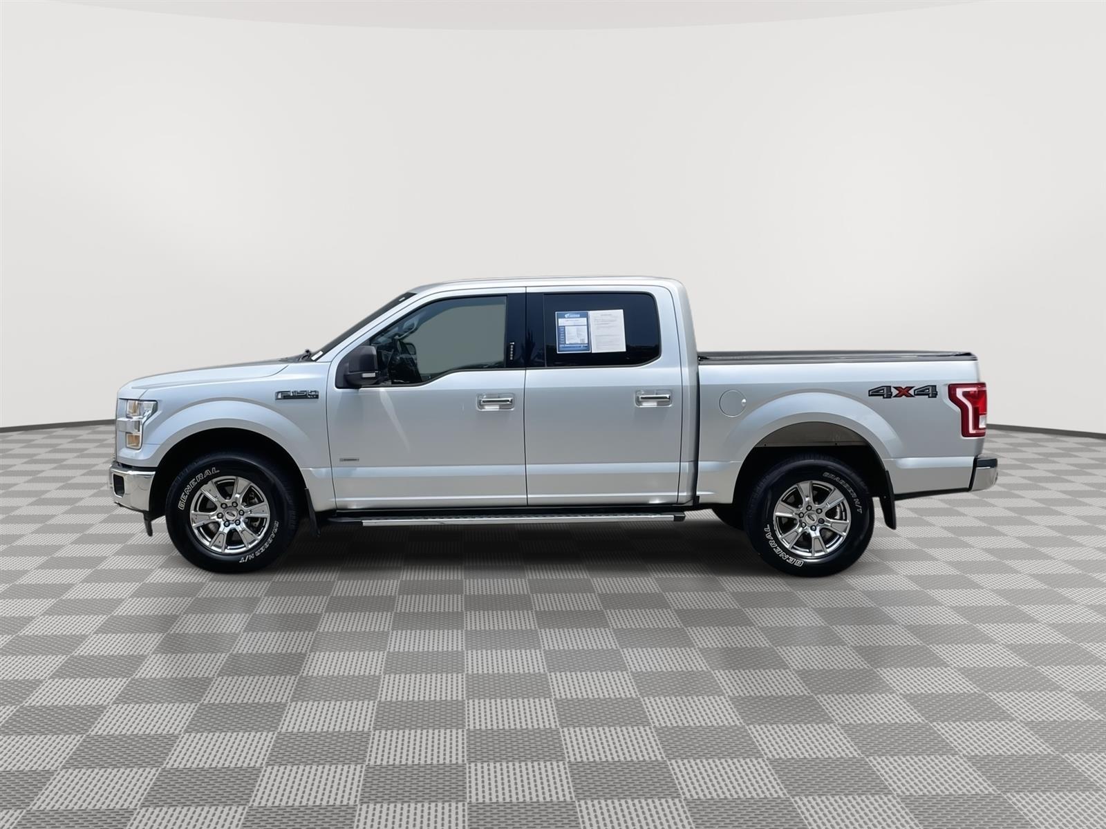Used 2017 Ford F-150 XLT Crew Cab Truck for sale in Lincoln NE