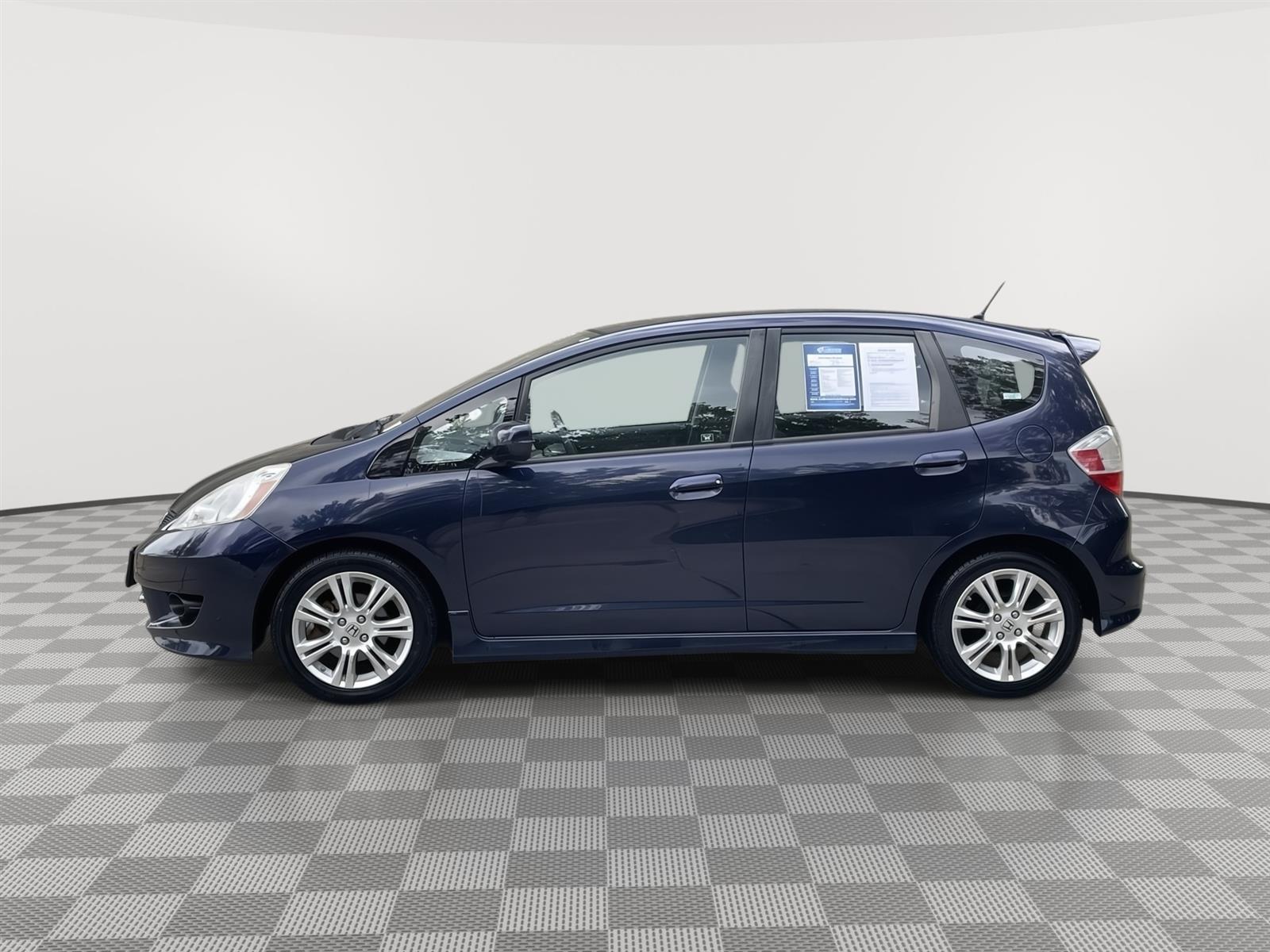 Used 2009 Honda Fit Sport Hatchback for sale in Lincoln NE