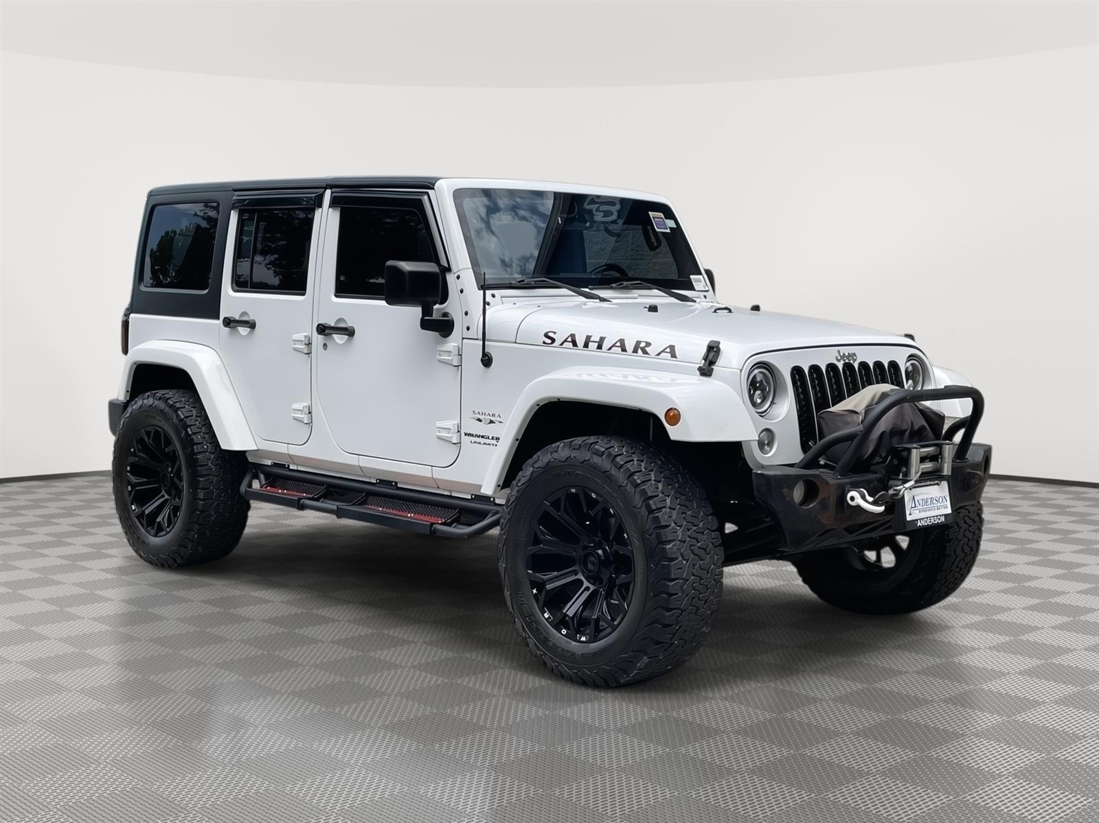 Used 2018 Jeep Wrangler JK Unlimited Sahara SUV for sale in Lincoln NE