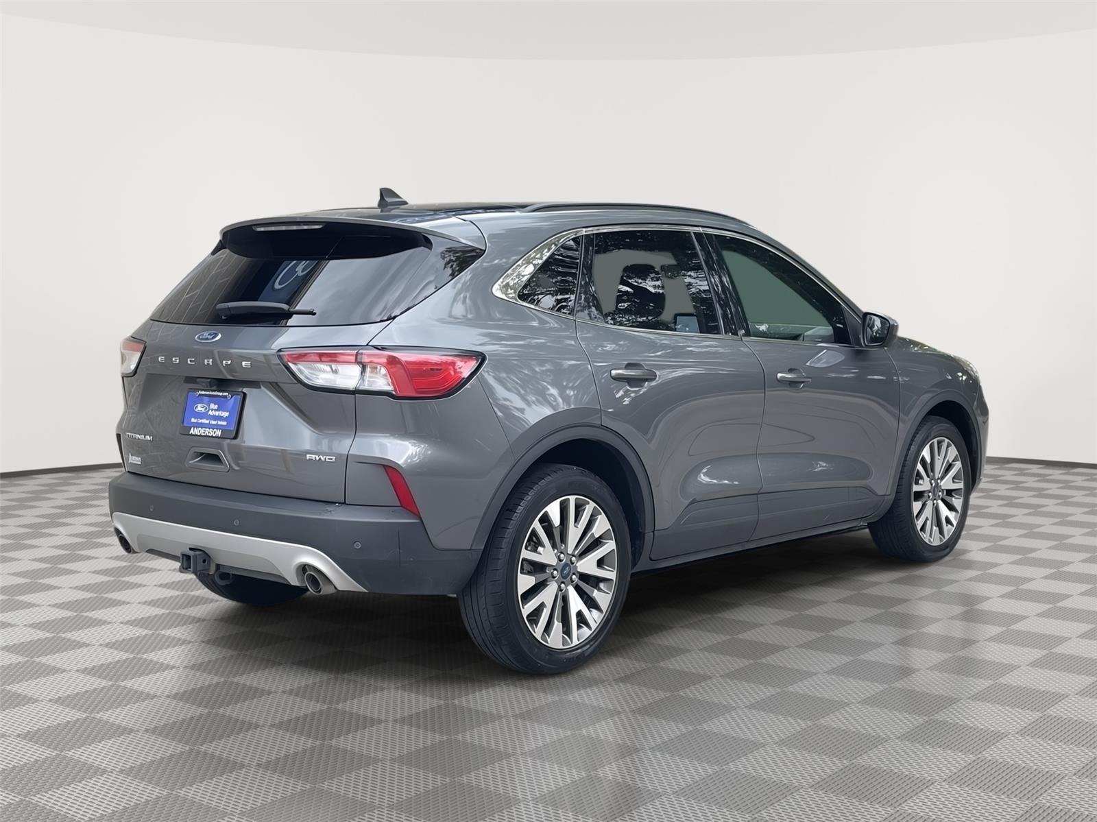 Used 2022 Ford Escape Titanium SUV for sale in Lincoln NE