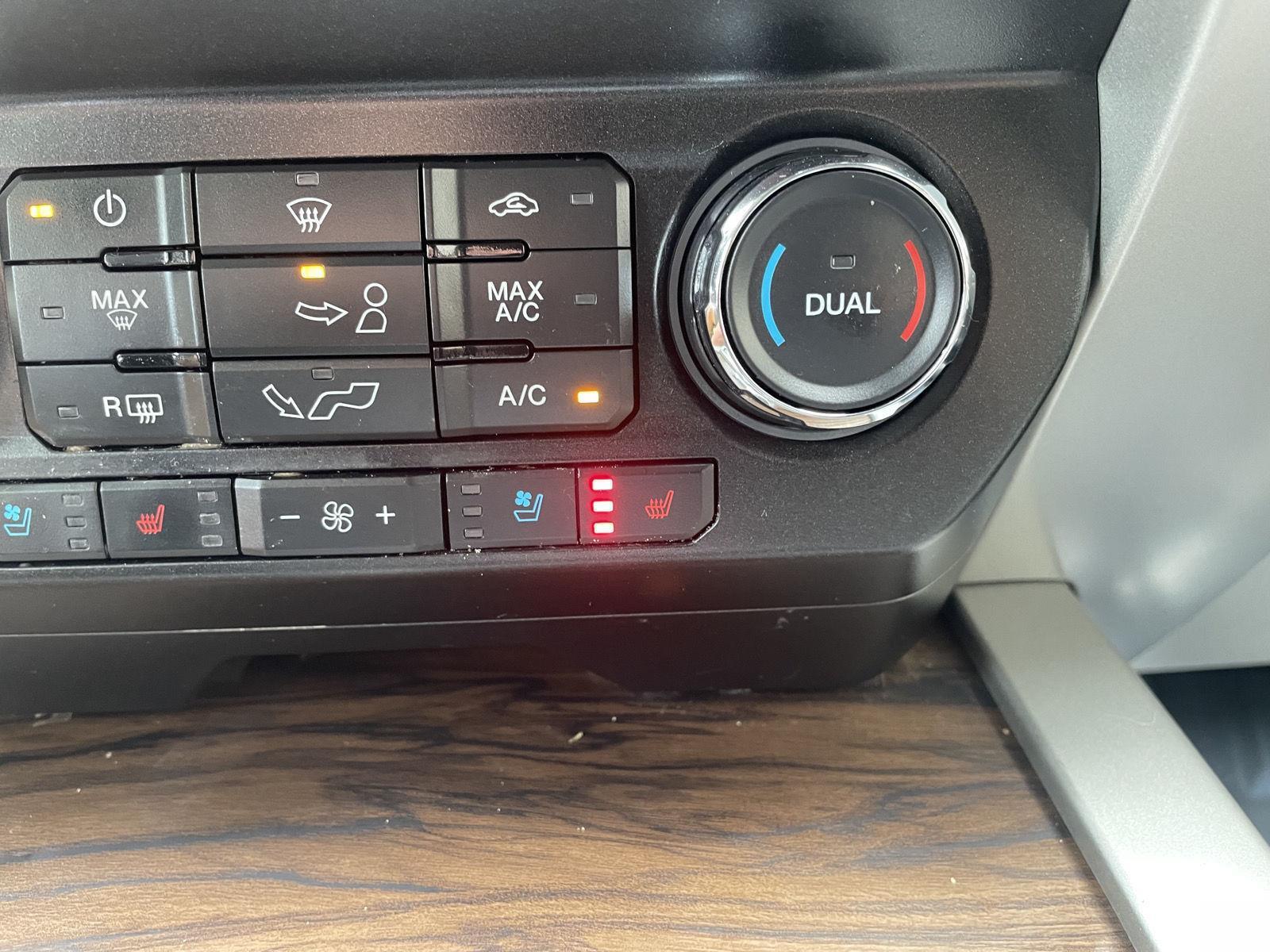 Used 2019 Ford F-150 Lariat Crew Cab Truck for sale in Lincoln NE
