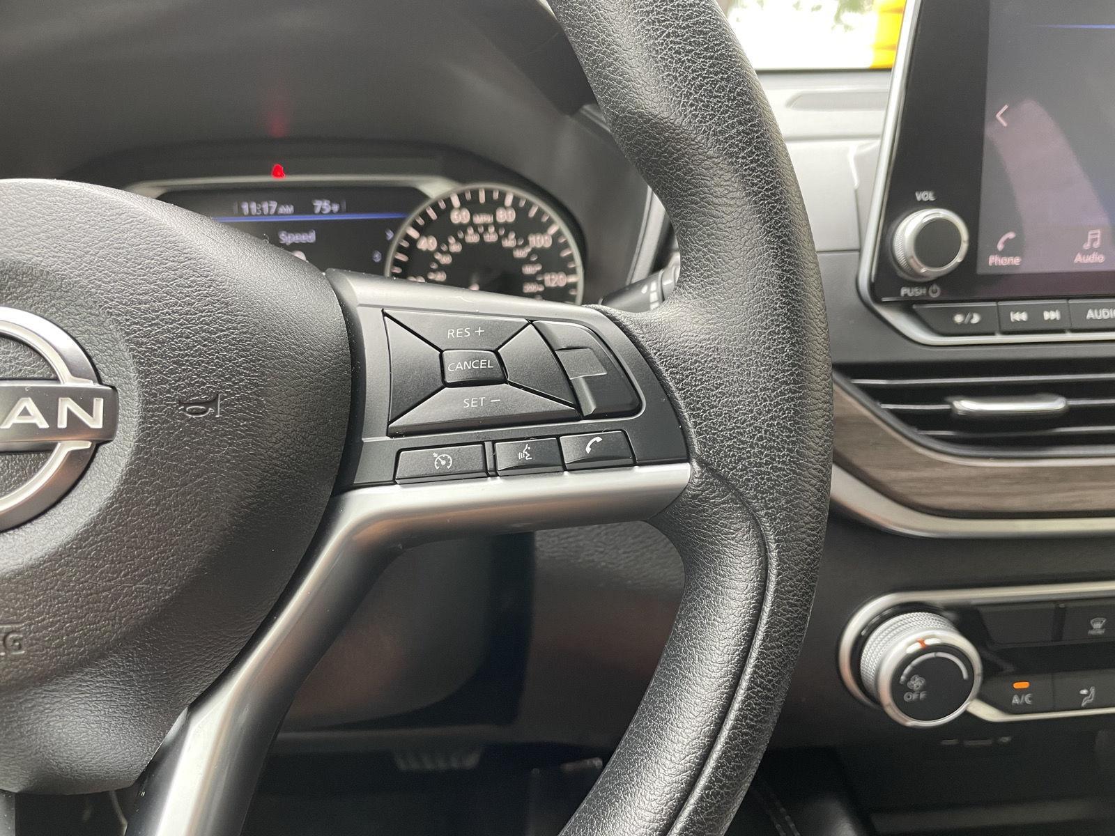 Used 2023 Nissan Altima for sale in Lincoln NE