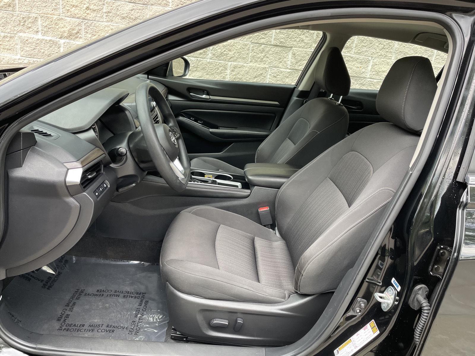 Used 2023 Nissan Altima for sale in Lincoln NE