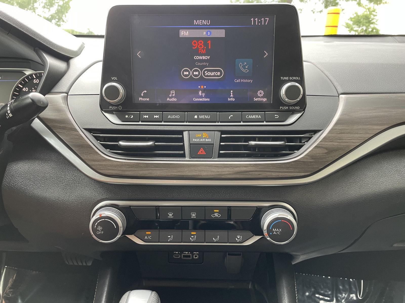 Used 2023 Nissan Altima for sale in Lincoln NE