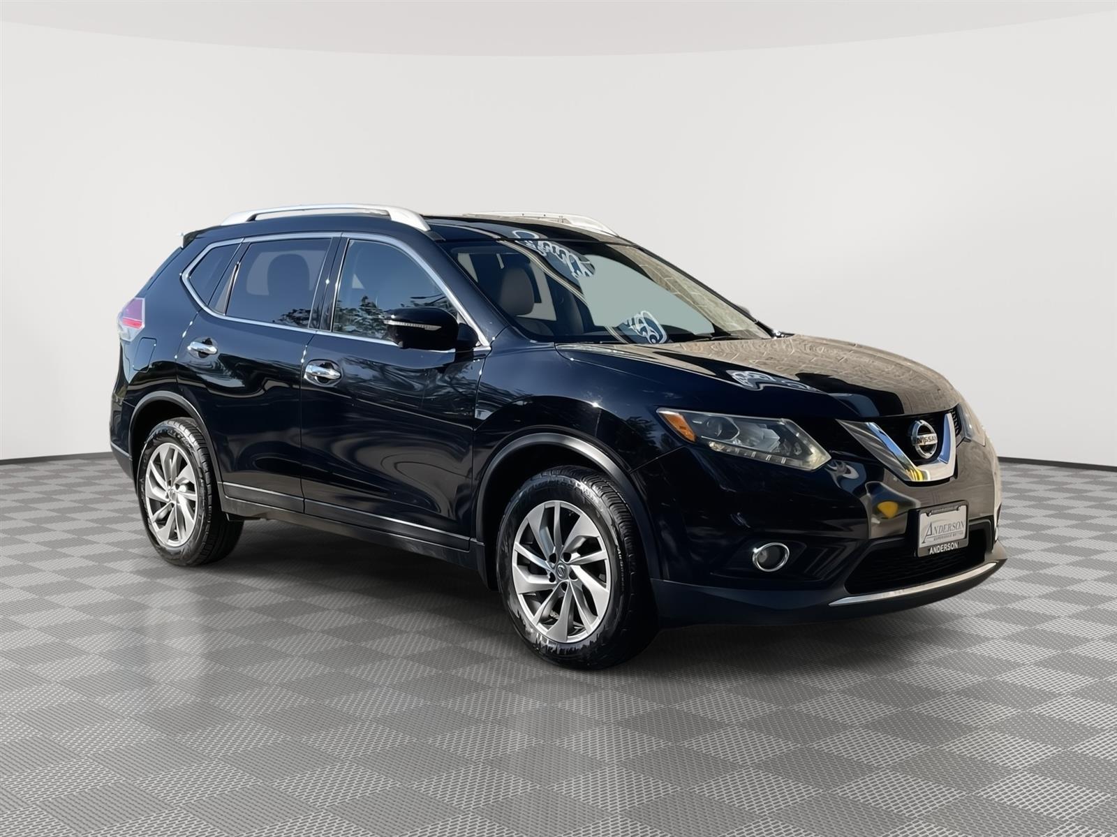Used 2015 Nissan Rogue SL SUV for sale in Lincoln NE