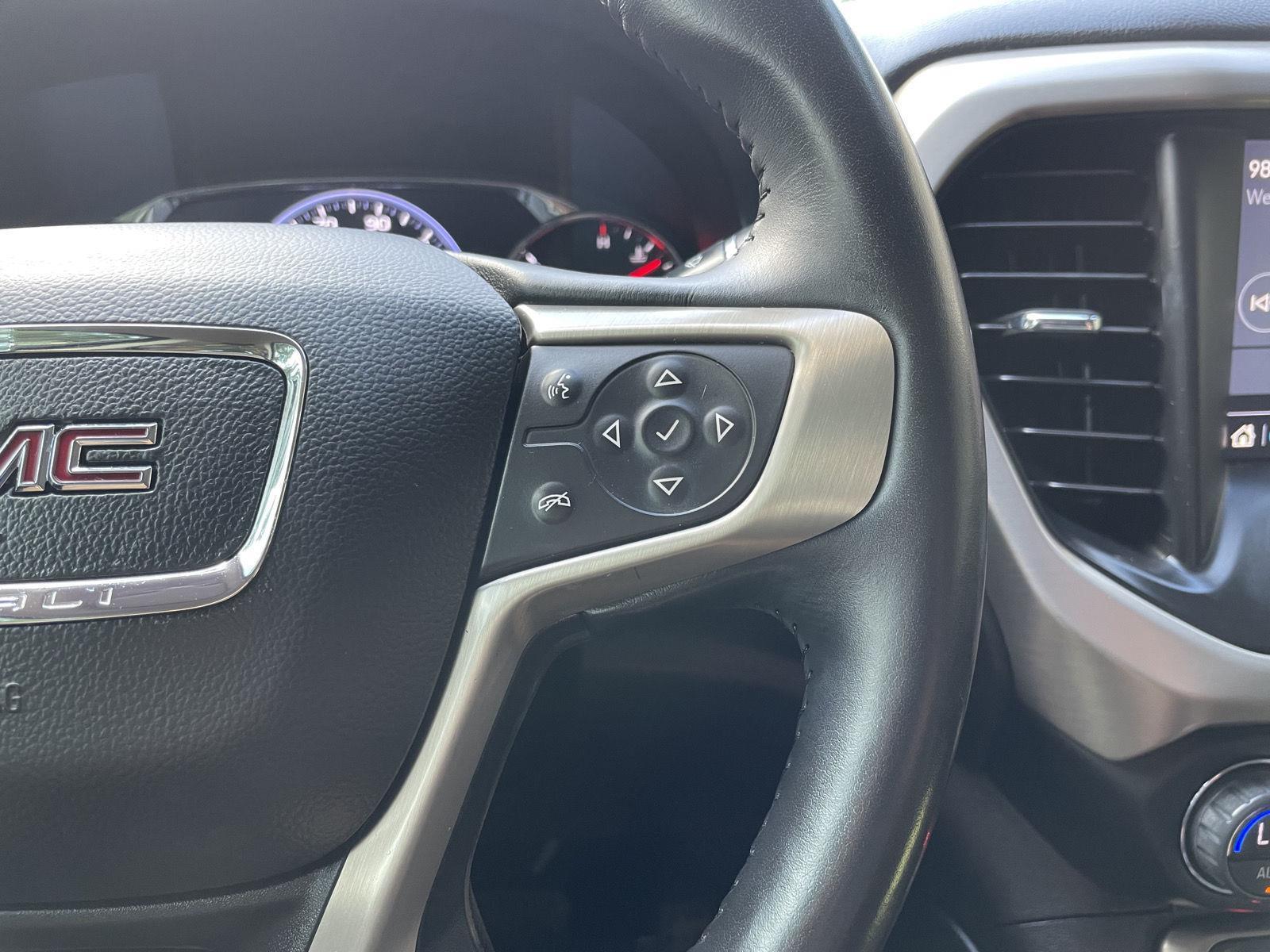 Used 2022 GMC Acadia for sale in Lincoln NE