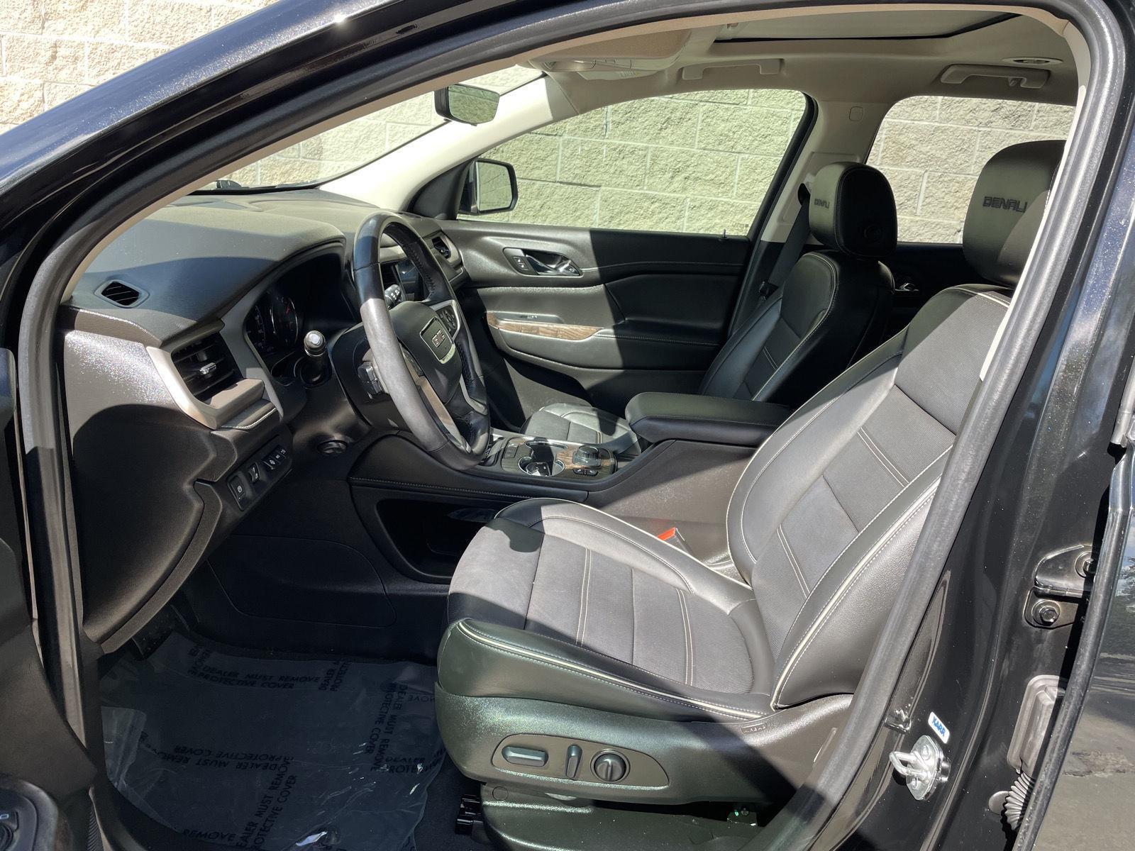 Used 2022 GMC Acadia for sale in Lincoln NE