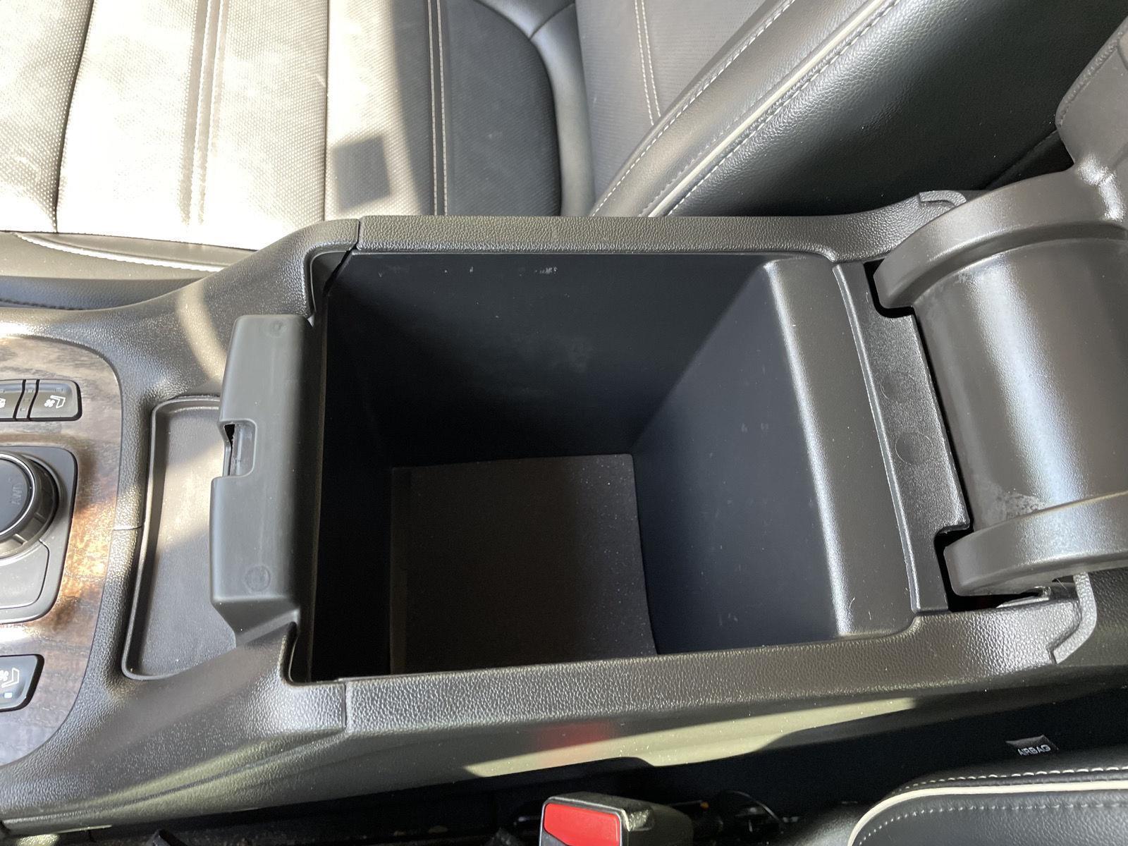 Used 2022 GMC Acadia for sale in Lincoln NE