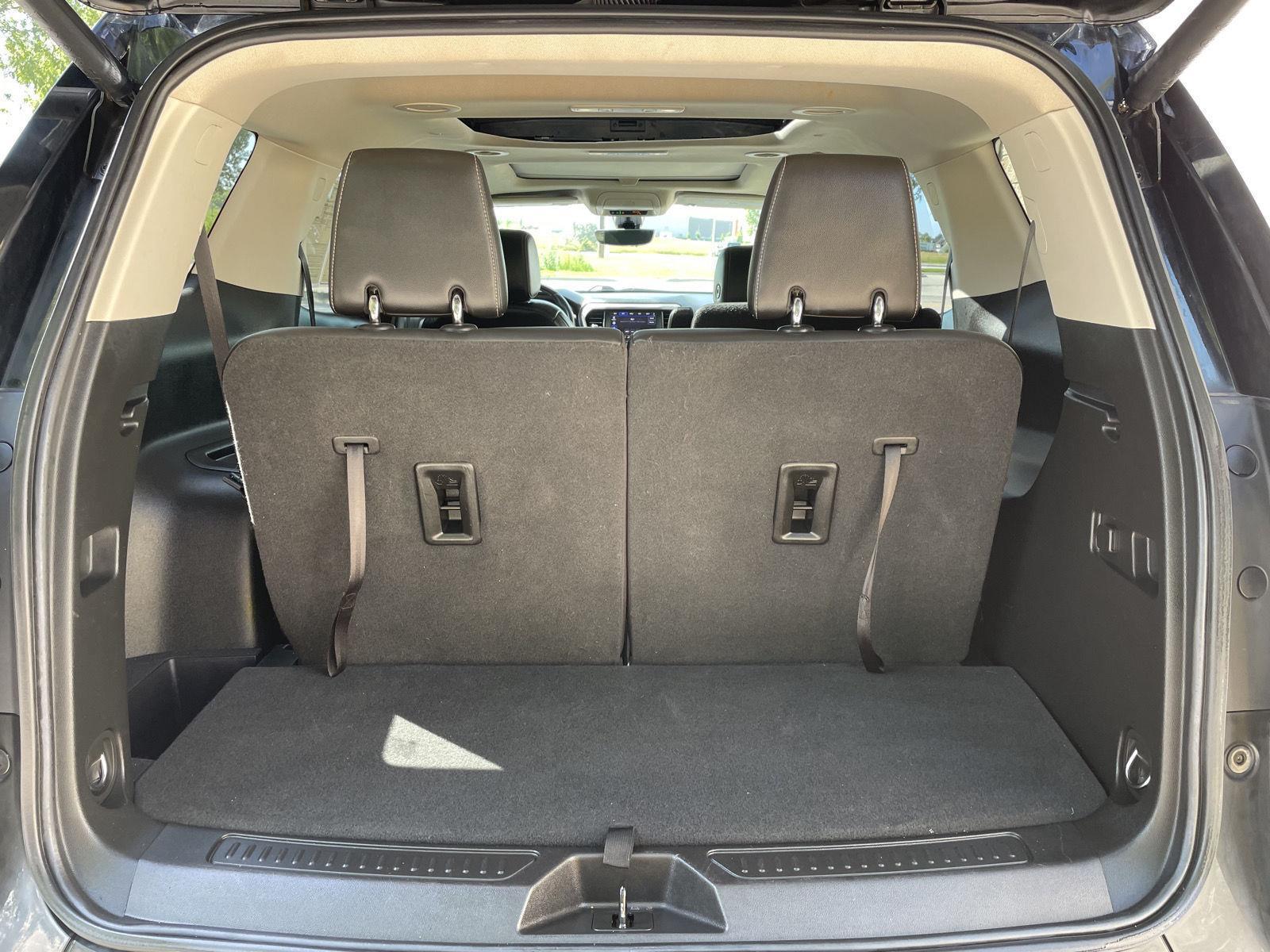 Used 2022 GMC Acadia for sale in Lincoln NE