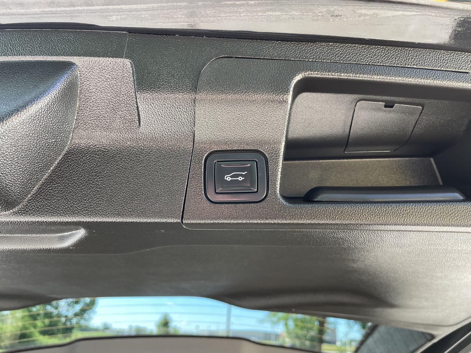 Used 2022 GMC Acadia for sale in Lincoln NE