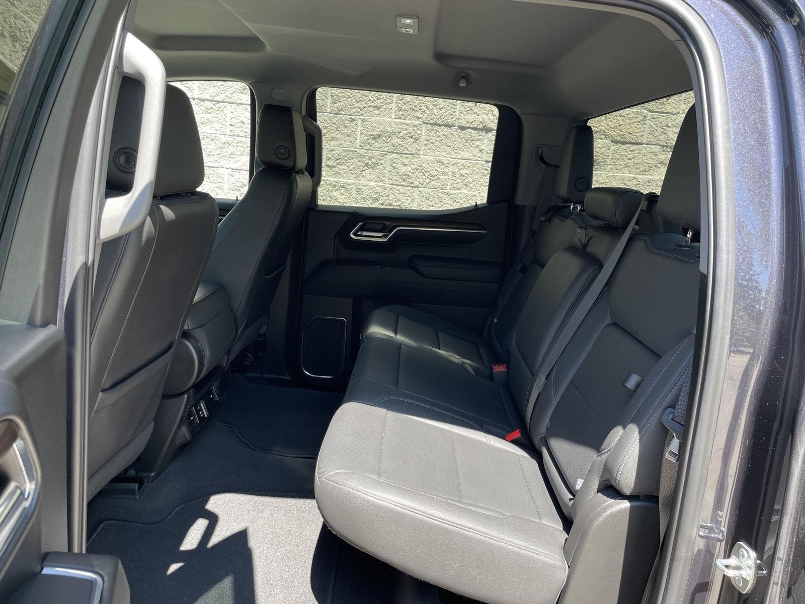Used 2024 GMC Sierra 1500 for sale in Lincoln NE