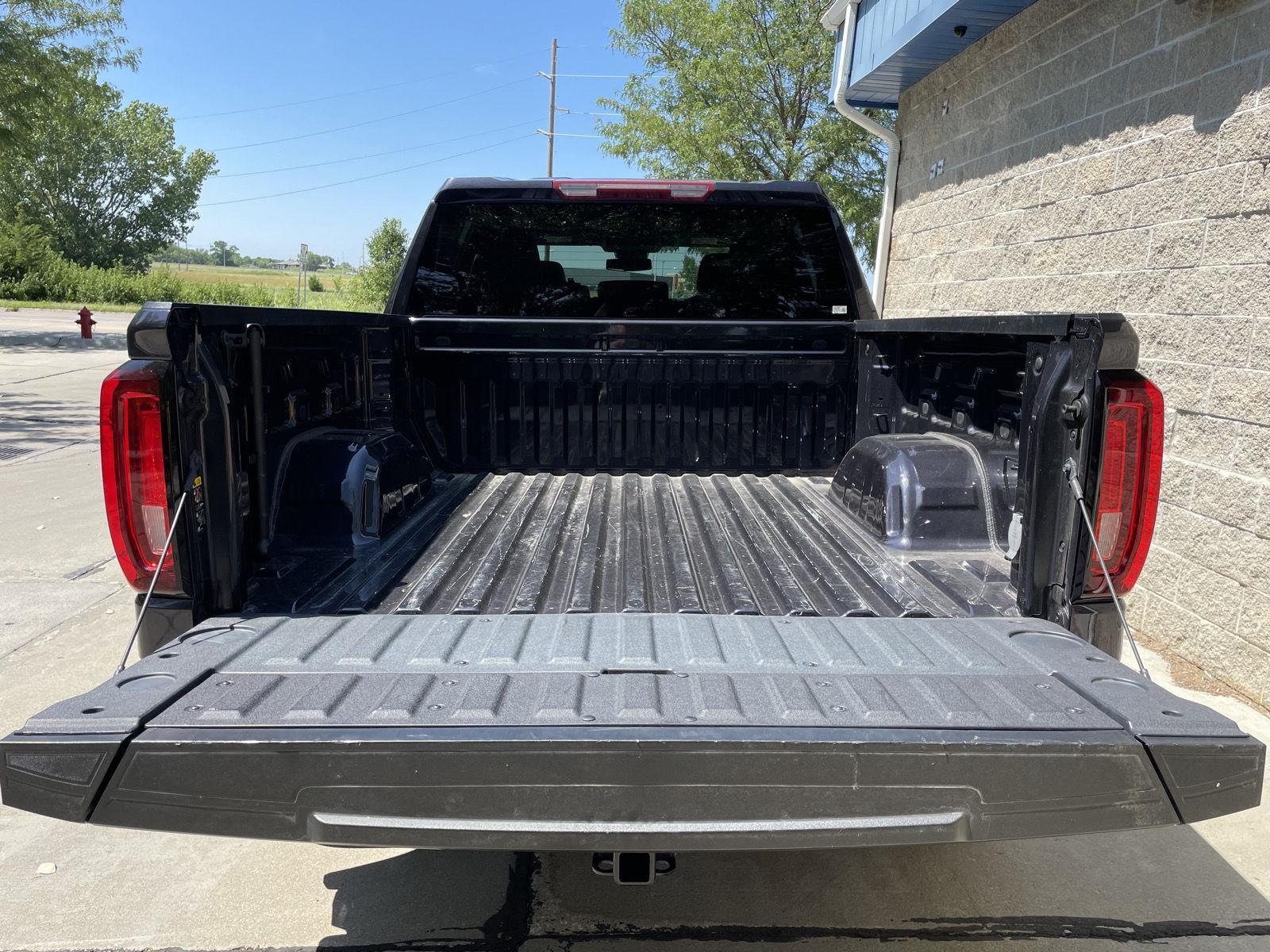 Used 2024 GMC Sierra 1500 for sale in Lincoln NE