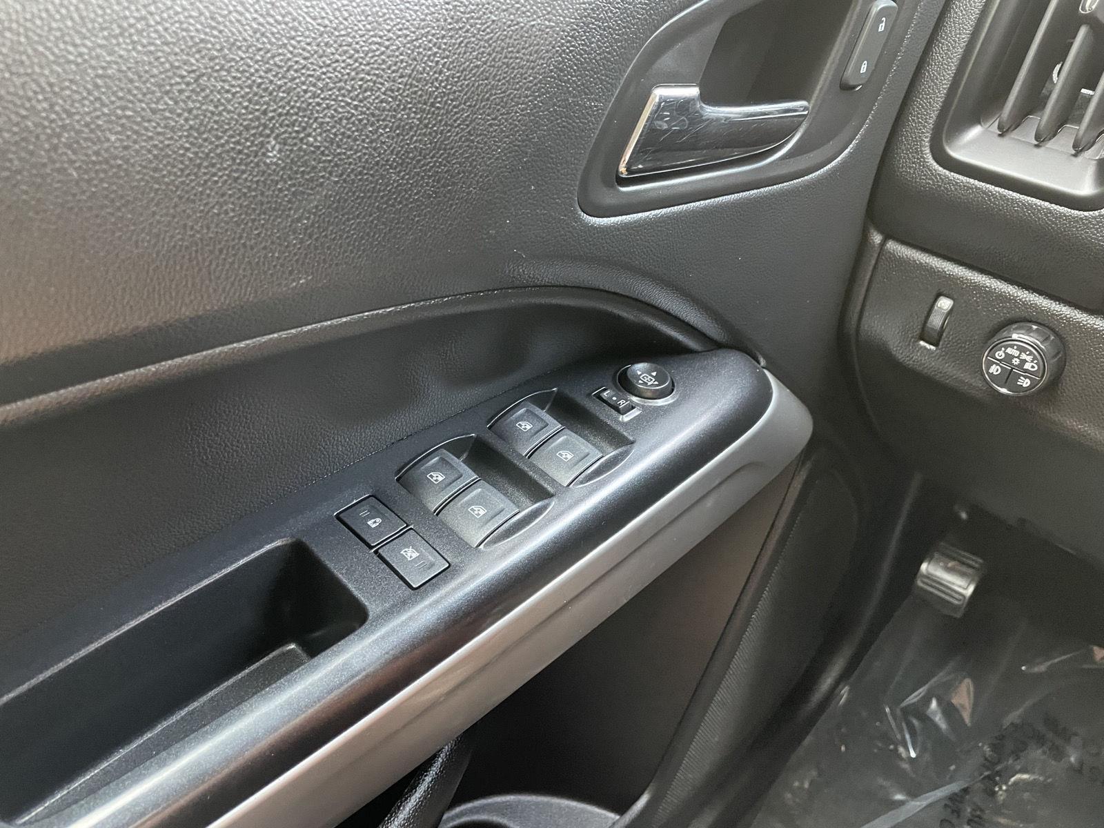 Used 2020 Chevrolet Colorado for sale in Lincoln NE
