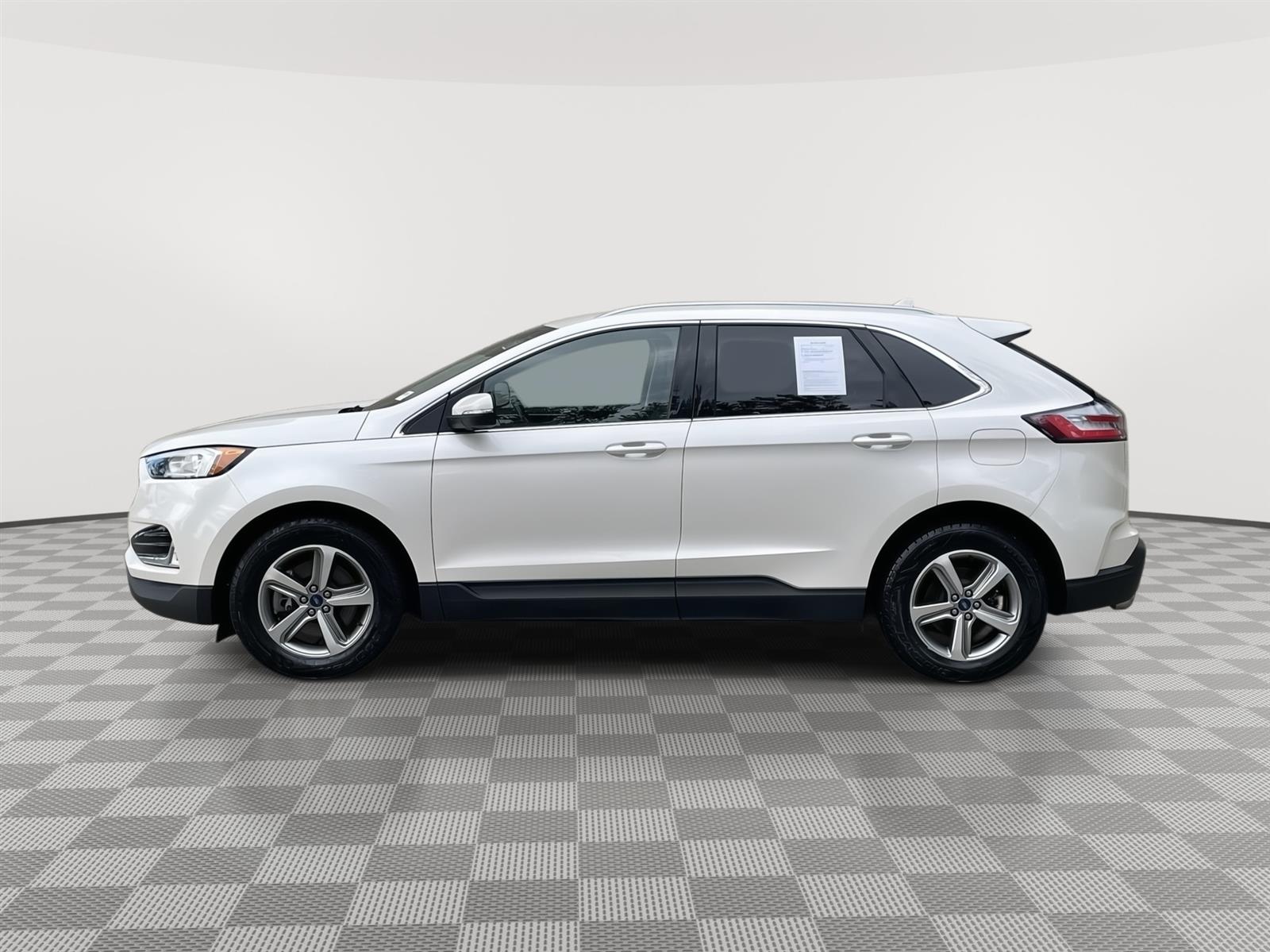 Used 2019 Ford Edge SEL SUV for sale in Lincoln NE