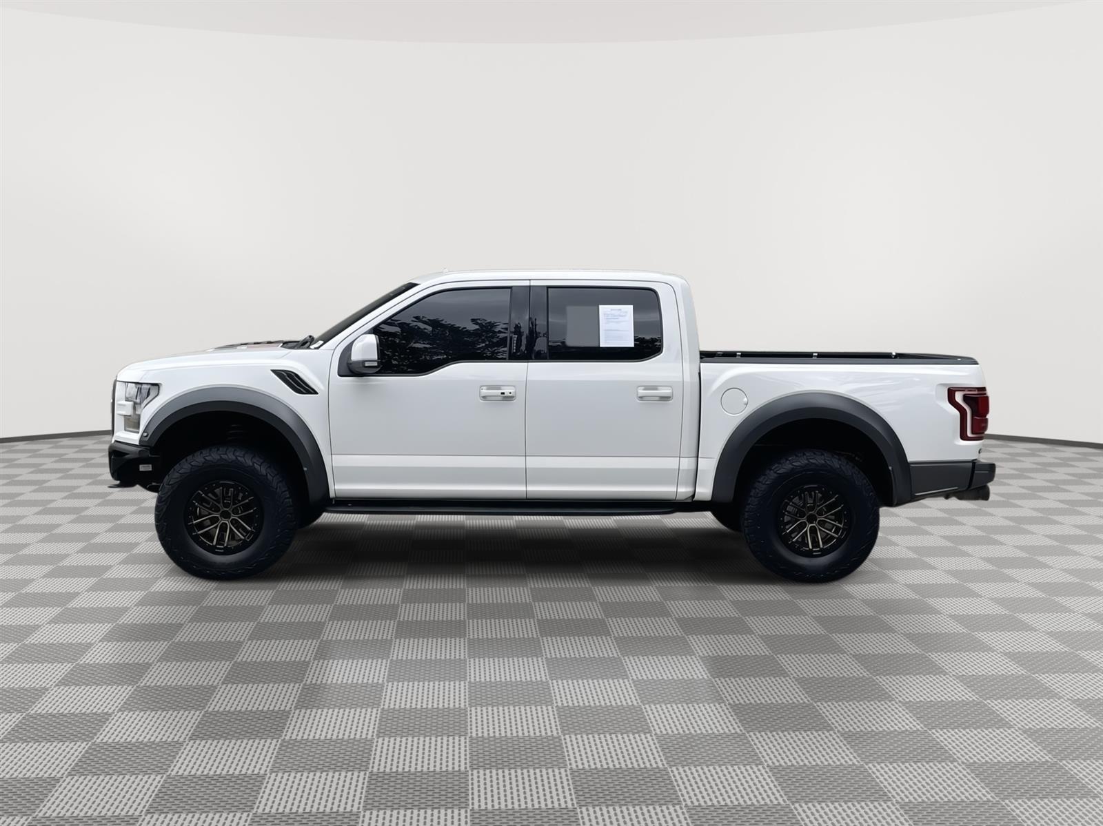 Used 2019 Ford F-150 Raptor Crew Cab Truck for sale in Lincoln NE