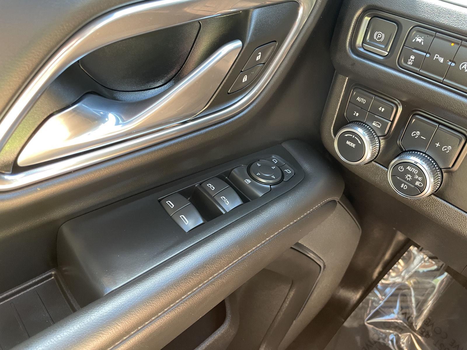 Used 2023 GMC Yukon for sale in Lincoln NE