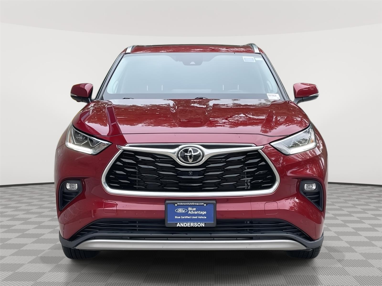 Used 2023 Toyota Highlander Platinum SUV for sale in Lincoln NE