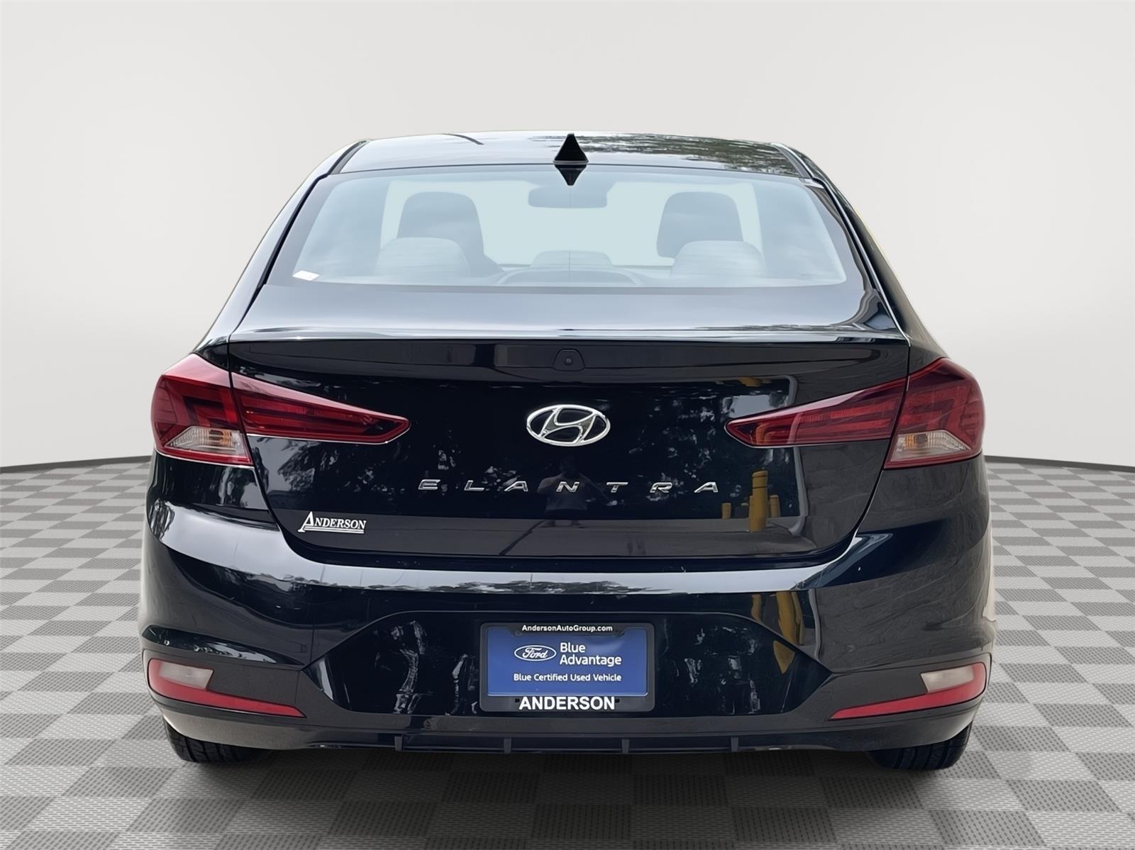 Used 2020 Hyundai Elantra for sale in Lincoln NE