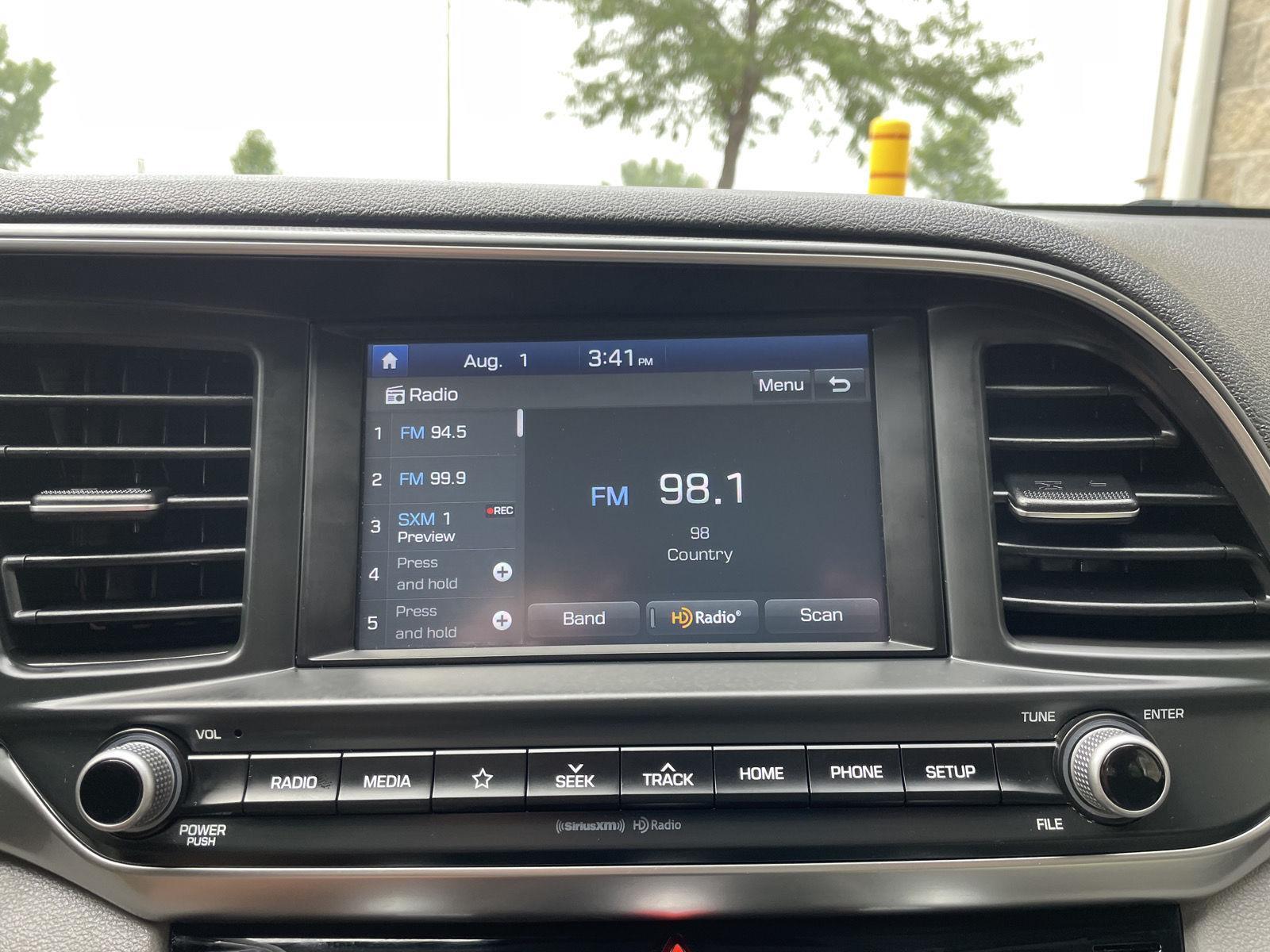 Used 2020 Hyundai Elantra for sale in Lincoln NE