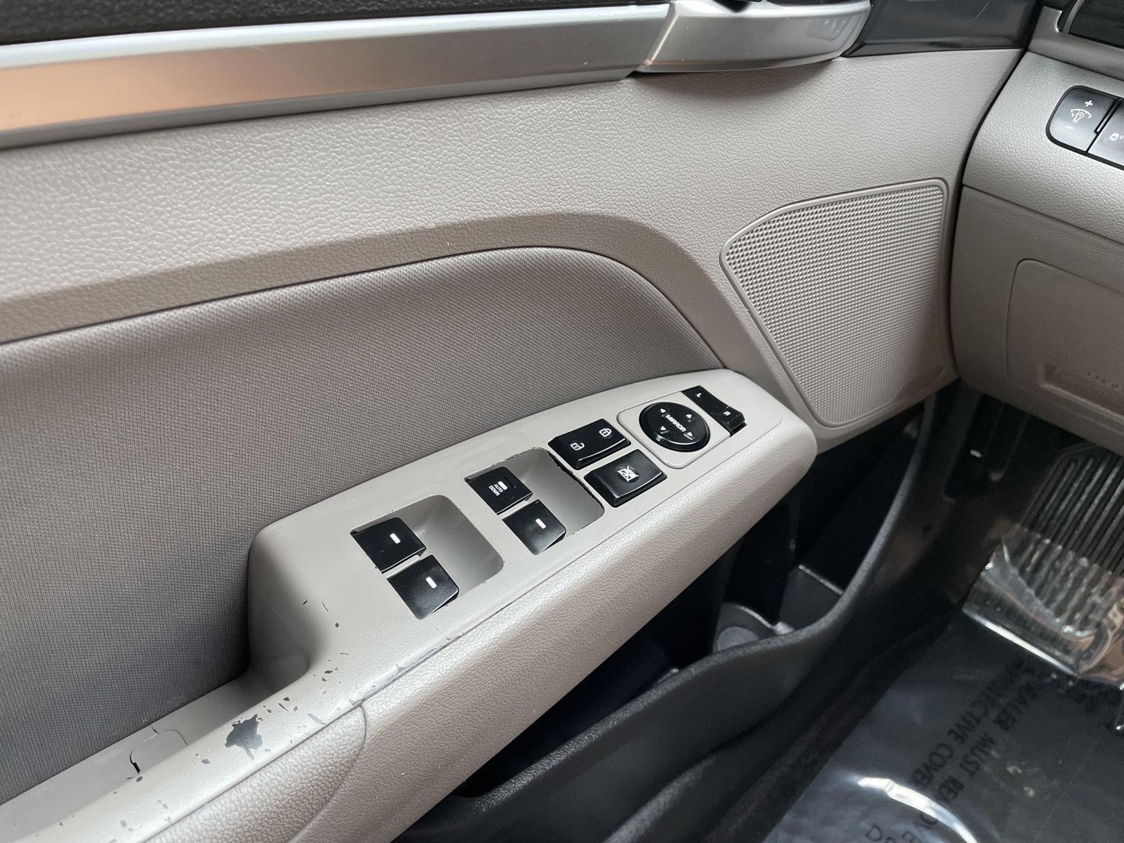 Used 2020 Hyundai Elantra for sale in Lincoln NE