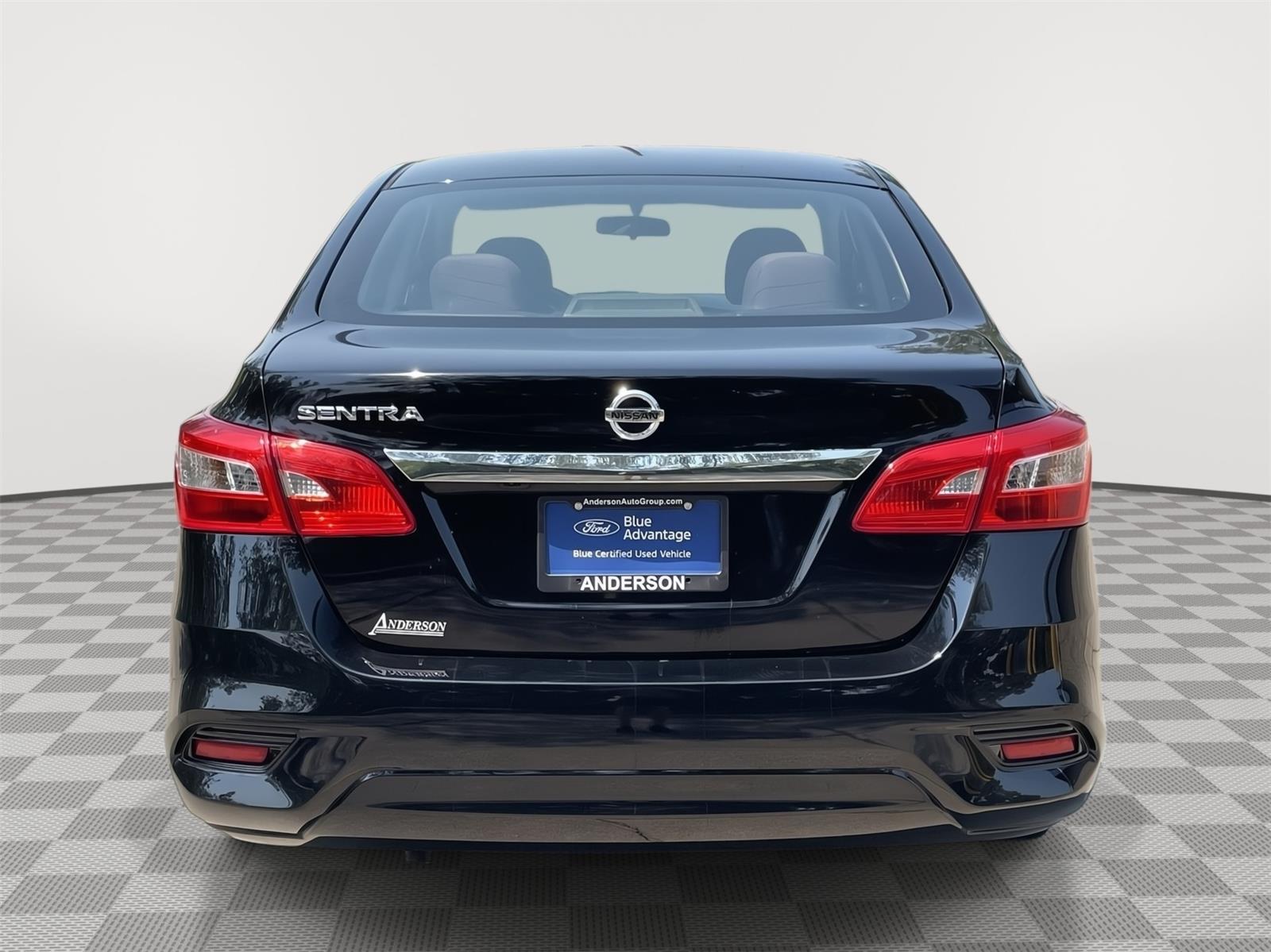 Used 2018 Nissan Sentra for sale in Lincoln NE