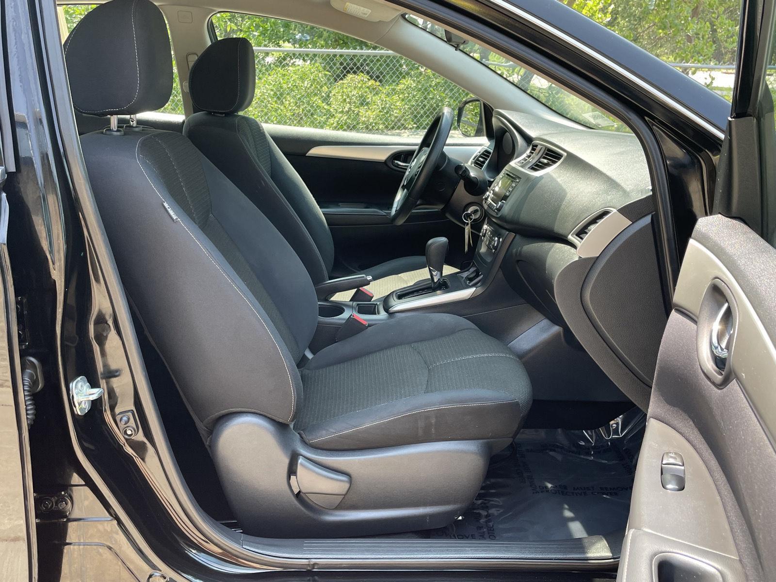 Used 2018 Nissan Sentra for sale in Lincoln NE