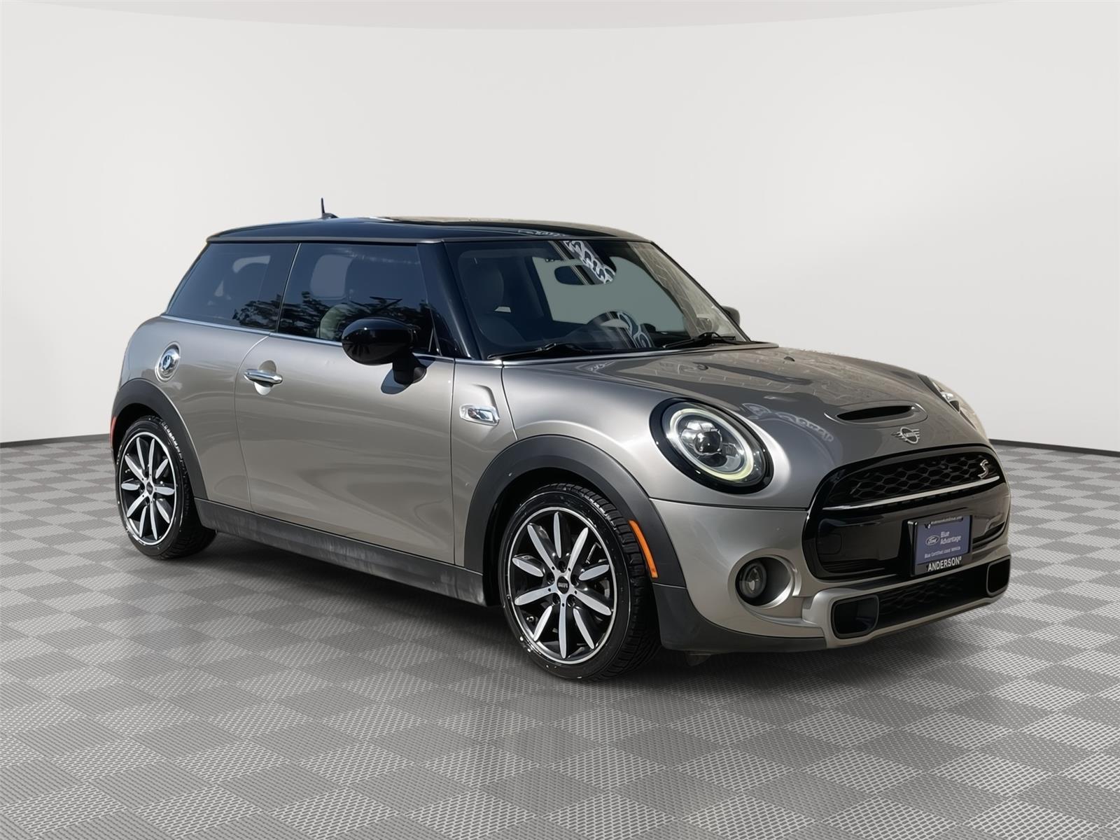 Used 2020 MINI Hardtop 2 Door Cooper S Hatchback for sale in Lincoln NE